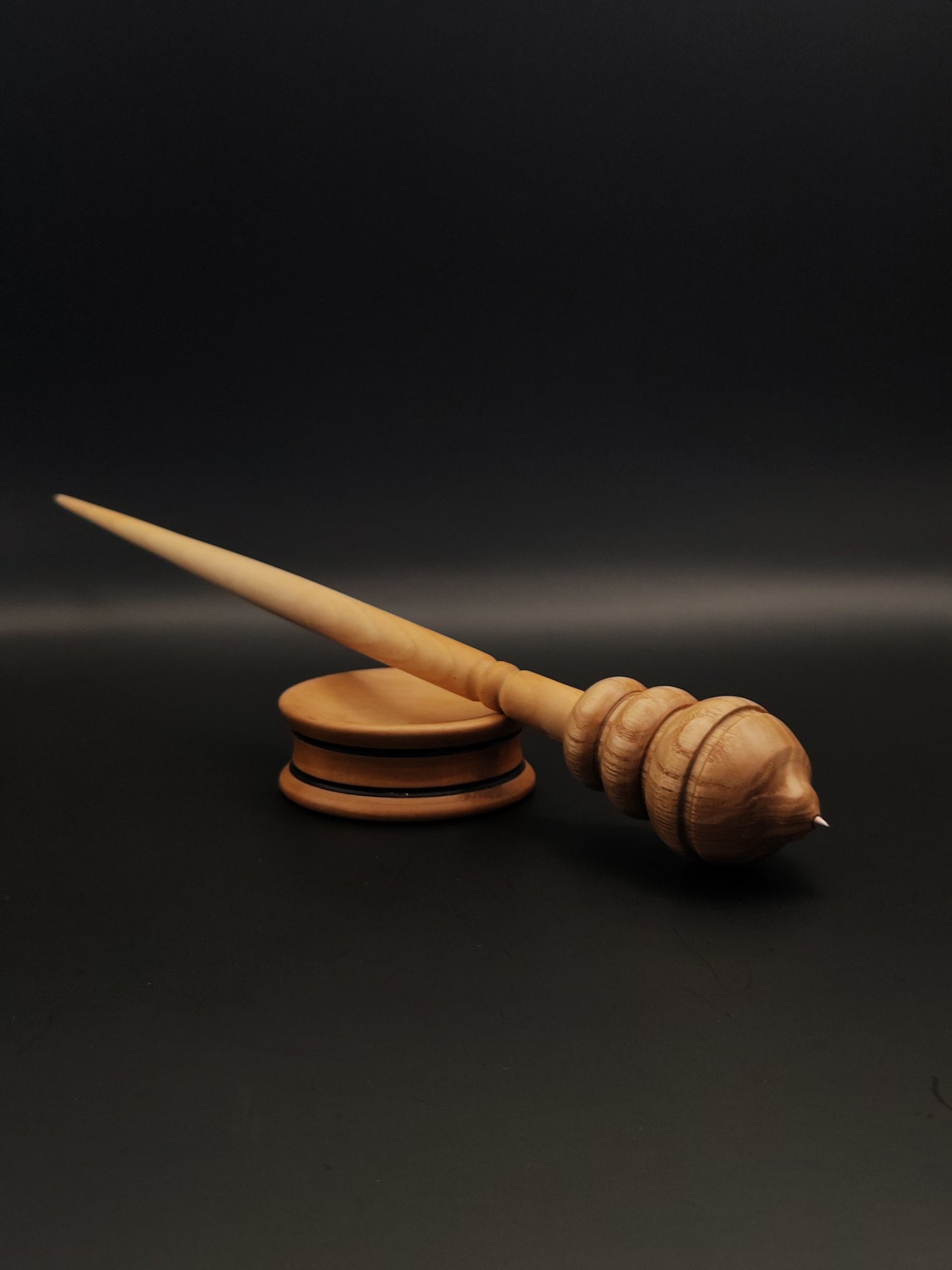 Support Spindle Set: Oak Whorl with Plum Shaft (25.5 cm / 33 g) and Pear Support Bowl – Metal-Tipped