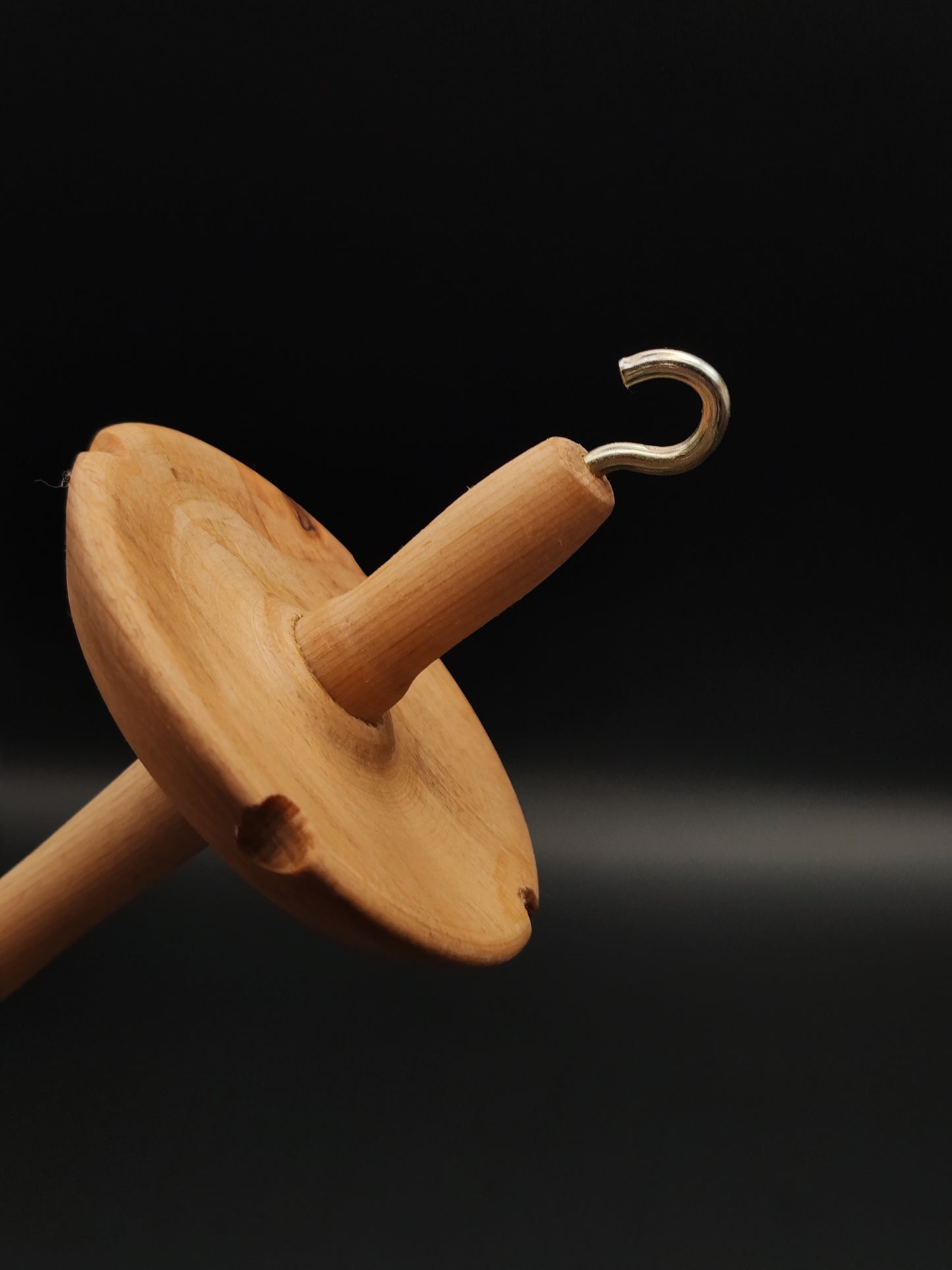 Lightweight Pear Drop Spindle (16 g / 0.56 oz, 24 cm / 9.45 inches)