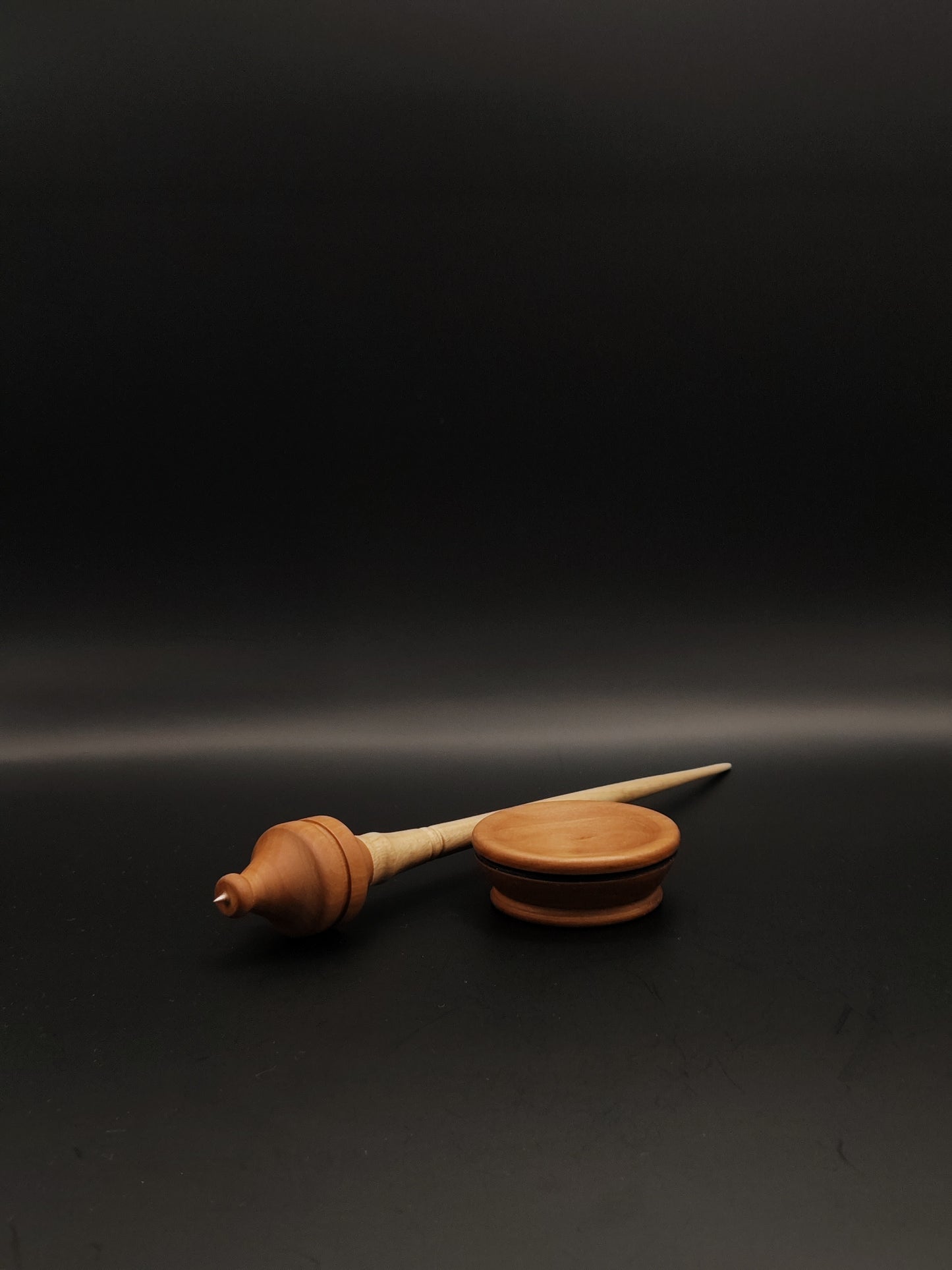 Support Spindle Set: Pear Whorl with Metal Tip and White Walnut Shaft (22.5 cm / 8.86 inches, 16 g / 0.56 oz) with Pear Support Bowl