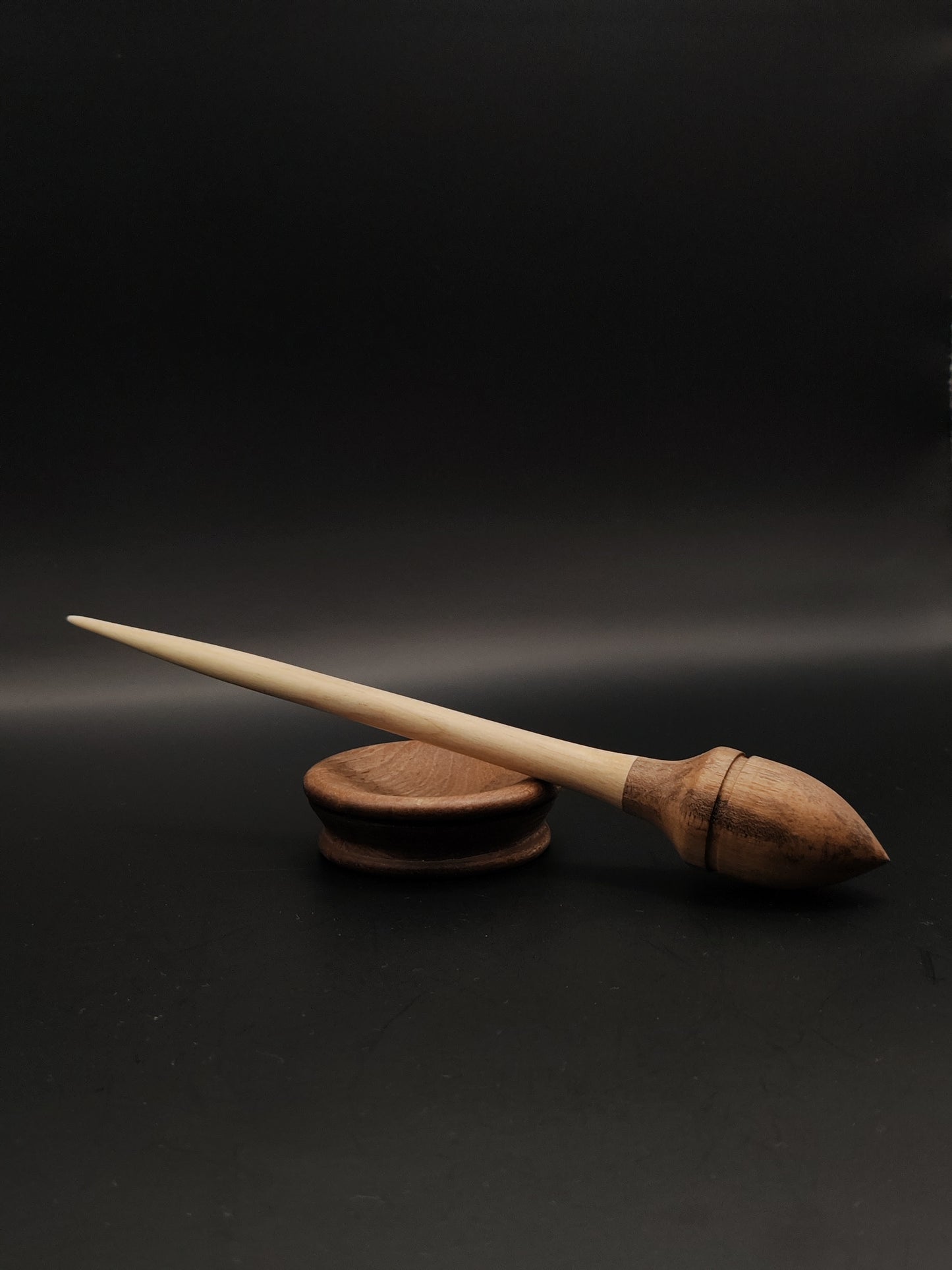 Support Spindle Set: Apple and Walnut (20 cm / 7.87 inches, 12 g / 0.42 oz) with Walnut Support Bowl