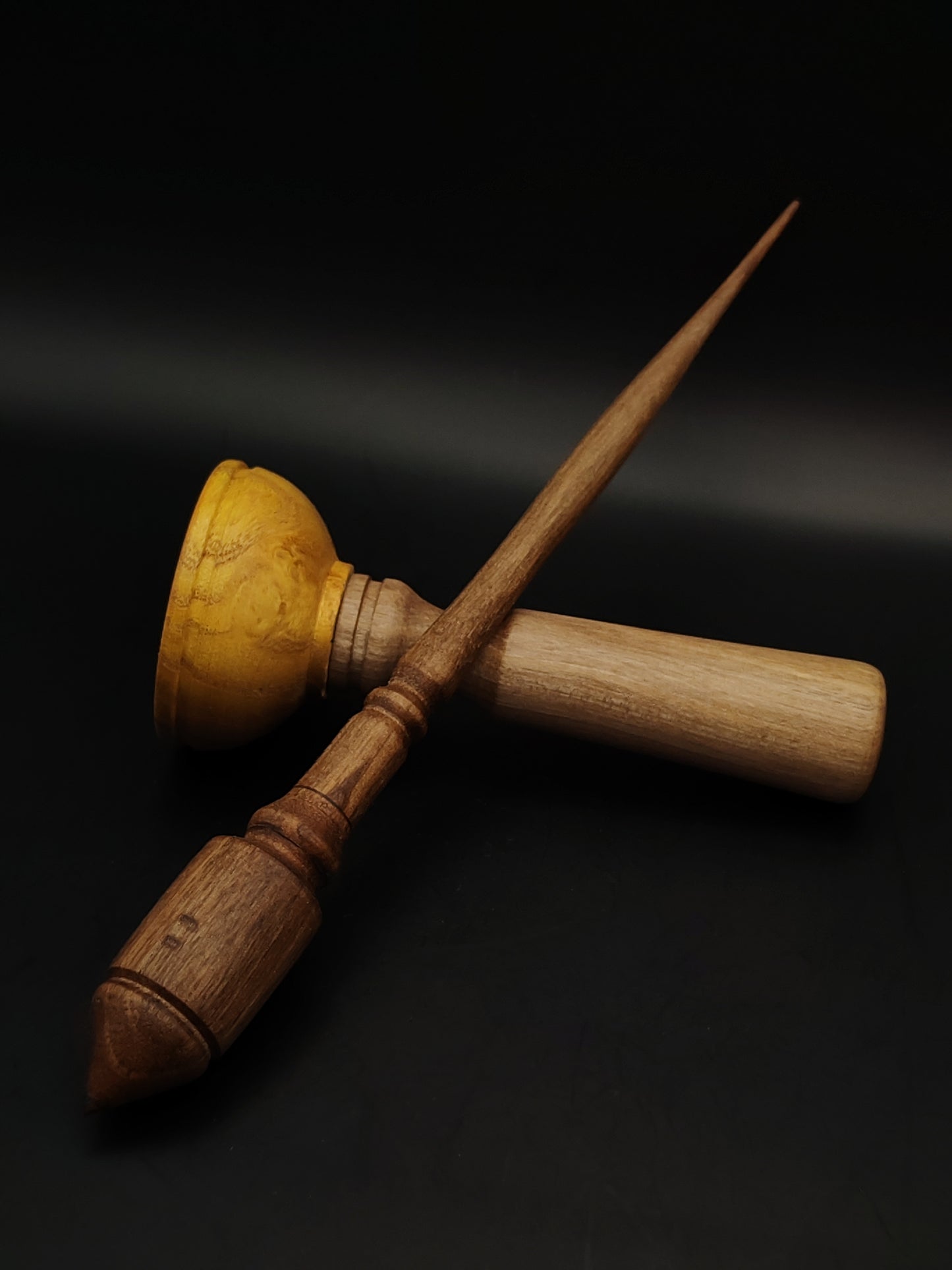 Support Spindle Set: Walnut Wood (25 cm / 9.84 in • 20 g / 0.71 oz) with Grey Walnut and Mulberry Lap Support Bowl