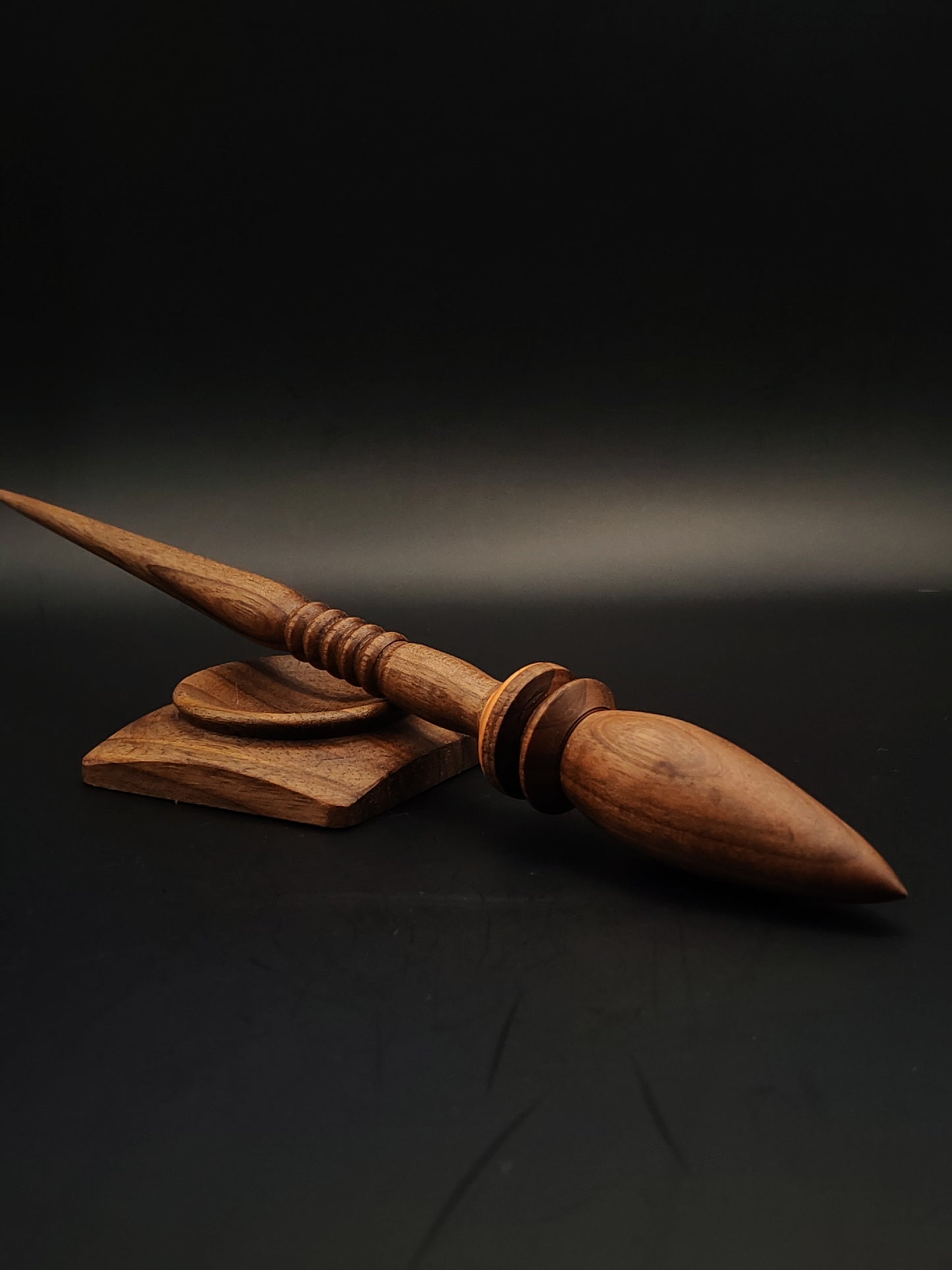 Artisan Support Spindle Set – Walnut Shaft & Rosewood Whorl – 25g / 0.88oz, 25cm / 9.84in – With Walnut Support Bowl | Organic Wax Finish | Kravelli Spindles