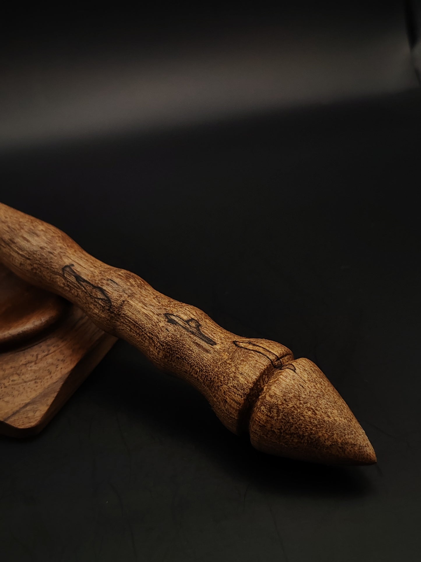 Goddess Support Spindle Set: Walnut Wood (24 cm / 9.45 in, 18 g / 0.63 oz) with Walnut Support Bowl