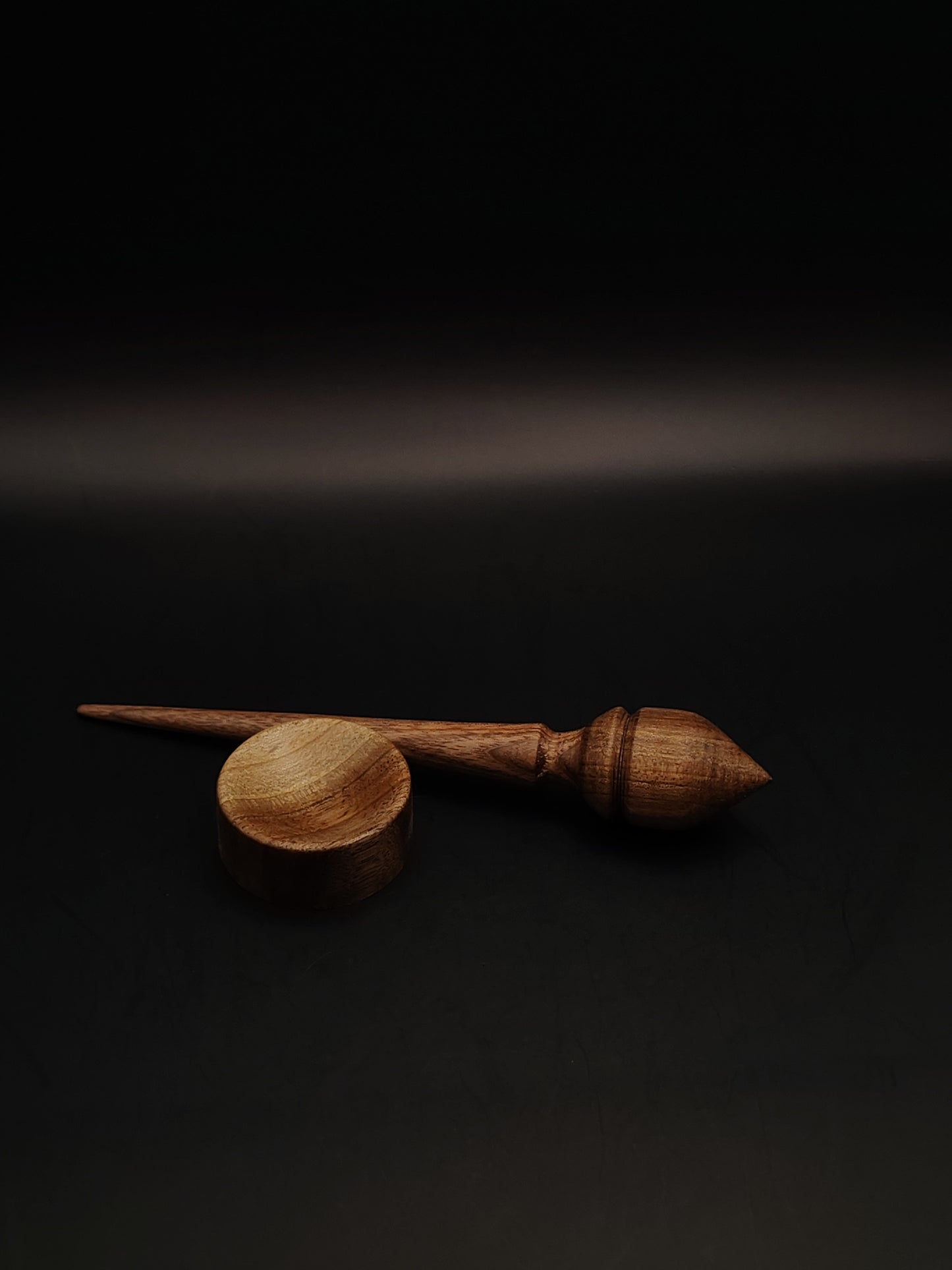 Mini Walnut Support Spindle Set – 13g / 0.46oz, 15cm / 5.9in – With Tiny Walnut Support Bowl | Compact Spinning Tool | Organic Wax Finish