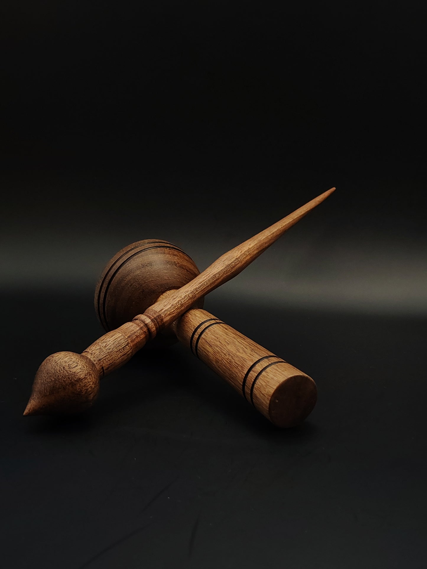 Support Spindle – Walnut Wood (24.5 cm / 9.6″, 19 g / 0.67 oz) + Walnut Lap Spinning Bowl | Artisan Handmade by Kravelli