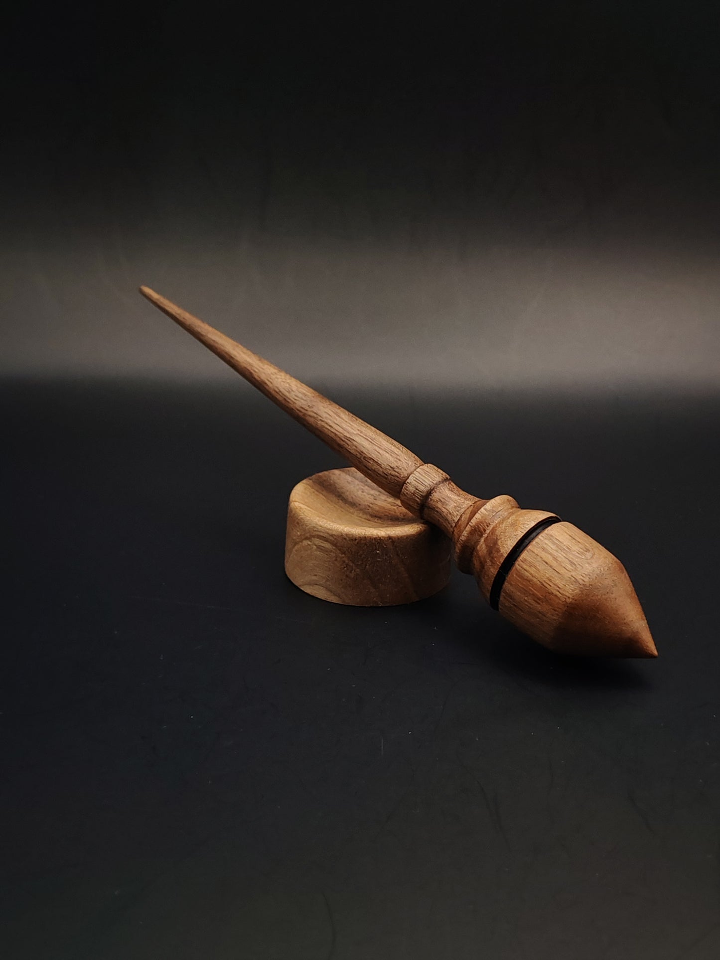 Mini Support Spindle Set: Walnut Wood (16.5 cm / 6.5 in, 14 g / 0.49 oz) with Tiny Walnut Support Bowl