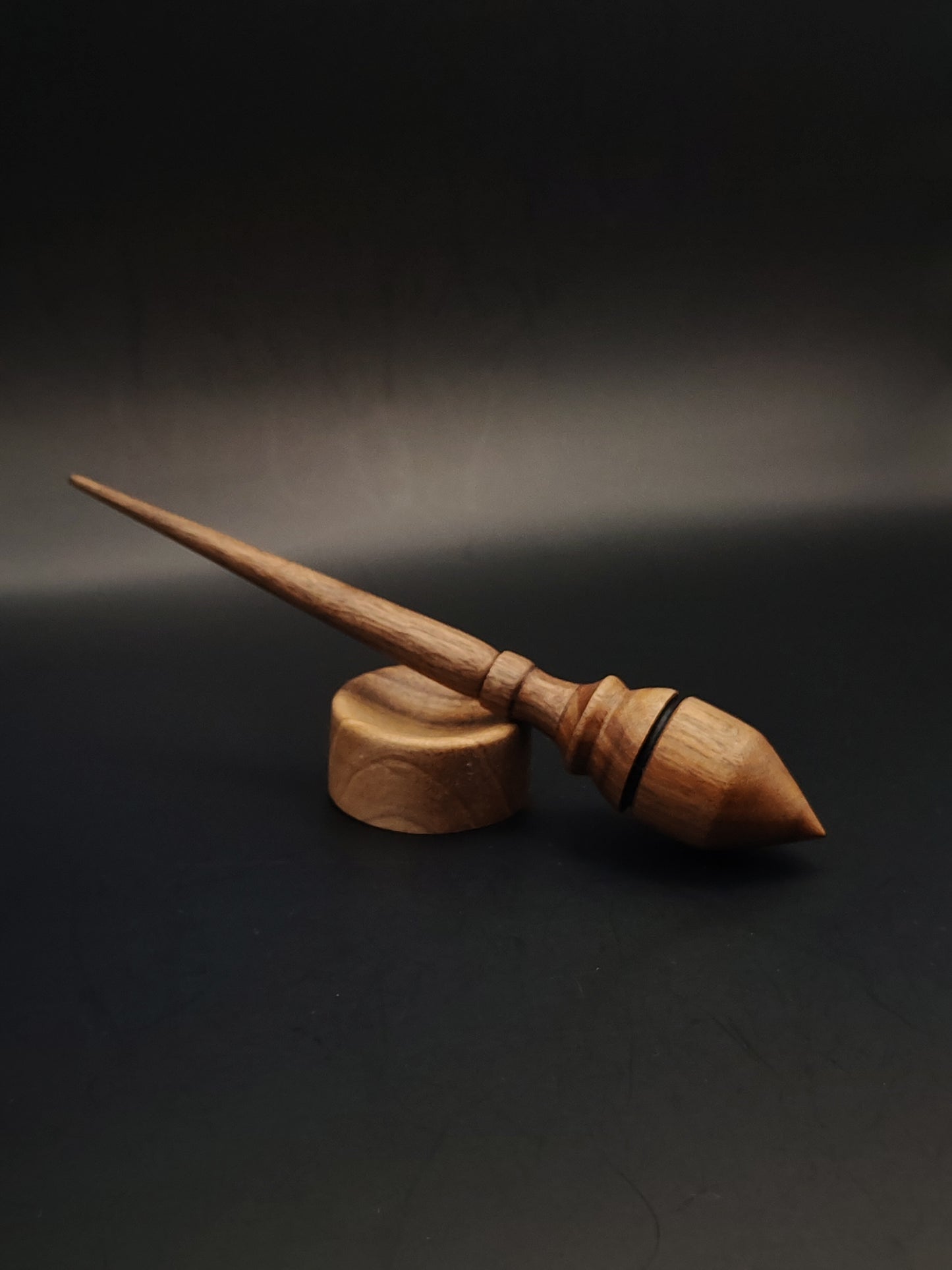 Mini Support Spindle Set: Walnut Wood (16.5 cm / 6.5 in, 14 g / 0.49 oz) with Tiny Walnut Support Bowl