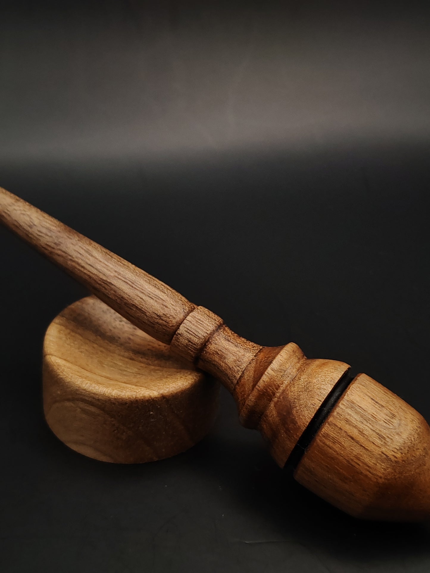 Mini Support Spindle Set: Walnut Wood (16.5 cm / 6.5 in, 14 g / 0.49 oz) with Tiny Walnut Support Bowl