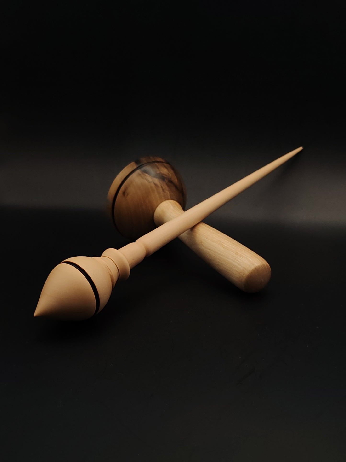 Support Spindle Set – White Pear (Panta) Wood – 33g / 1.16oz, 28.5cm / 11.22in – With Walnut Lap Support Bowl | Organic Wax Finish
