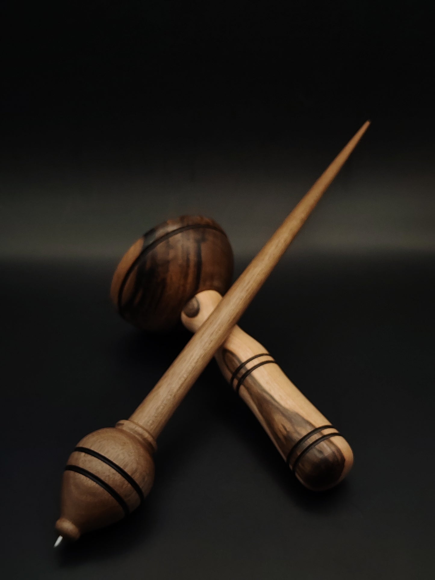 Walnut Support Spindle Set with Stainless Steel Tip – 28g / 0.99oz, 27cm / 10.62in – With Walnut Lap Support Bowl | Medium-Weight Spindle for Supported Spinning