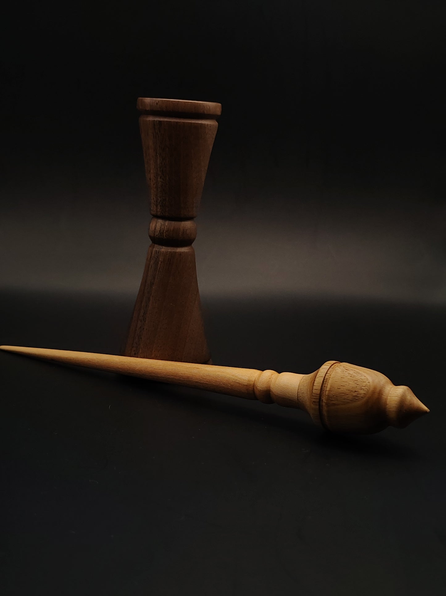 Oak Support Spindle Set – 19g / 0.67oz, 22cm / 8.66in – With Walnut Lap Support Bowl | Compact Lightweight Spindle for Supported Spinning | Kravelli Spindles