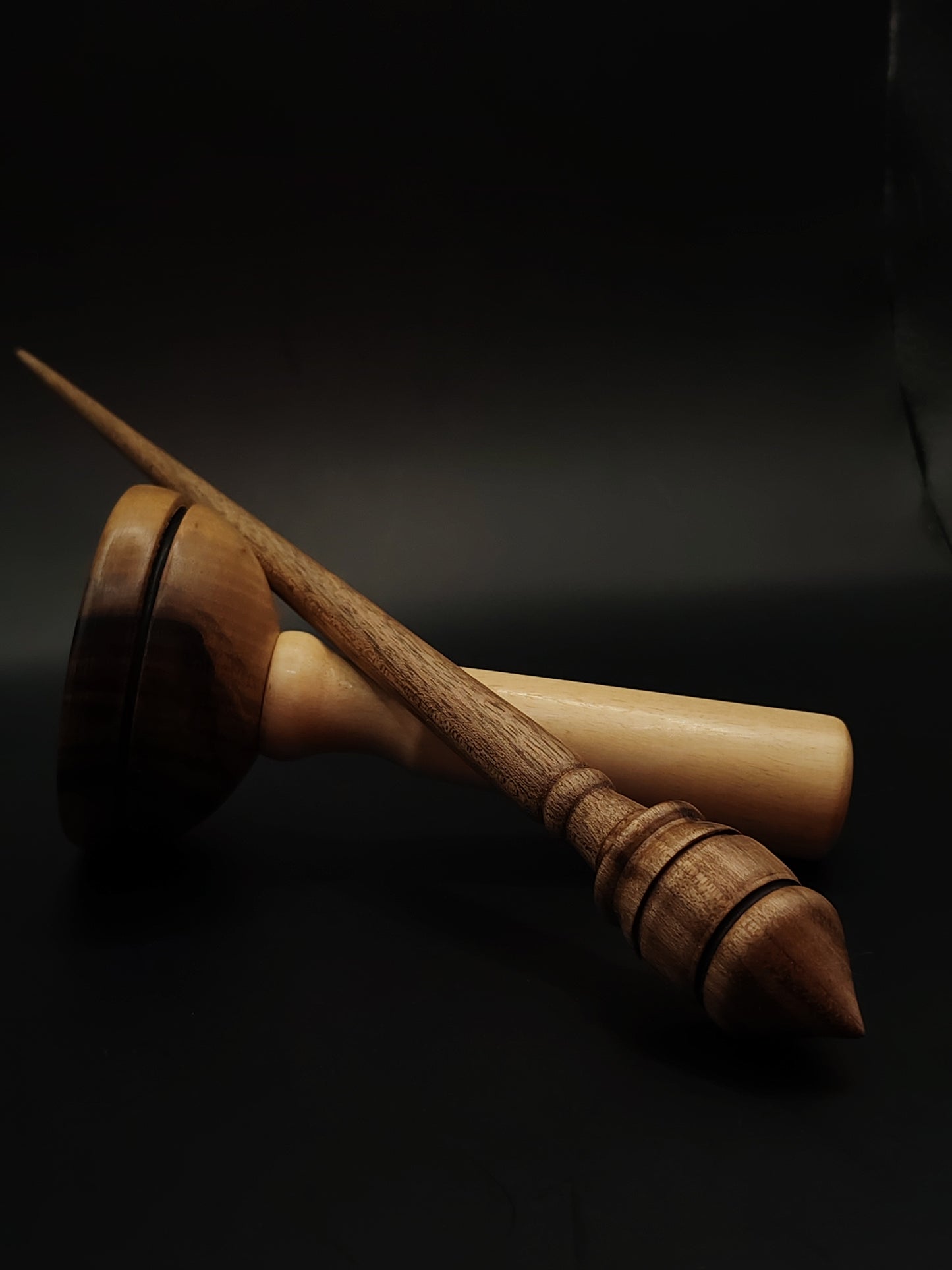 Support Spindle – 18g / 0.63oz, 25.5cm / 10.03in – Walnut Wood | With Apple & Walnut Lap Bowl | Lightweight Hand Spindle Set | Kravelli