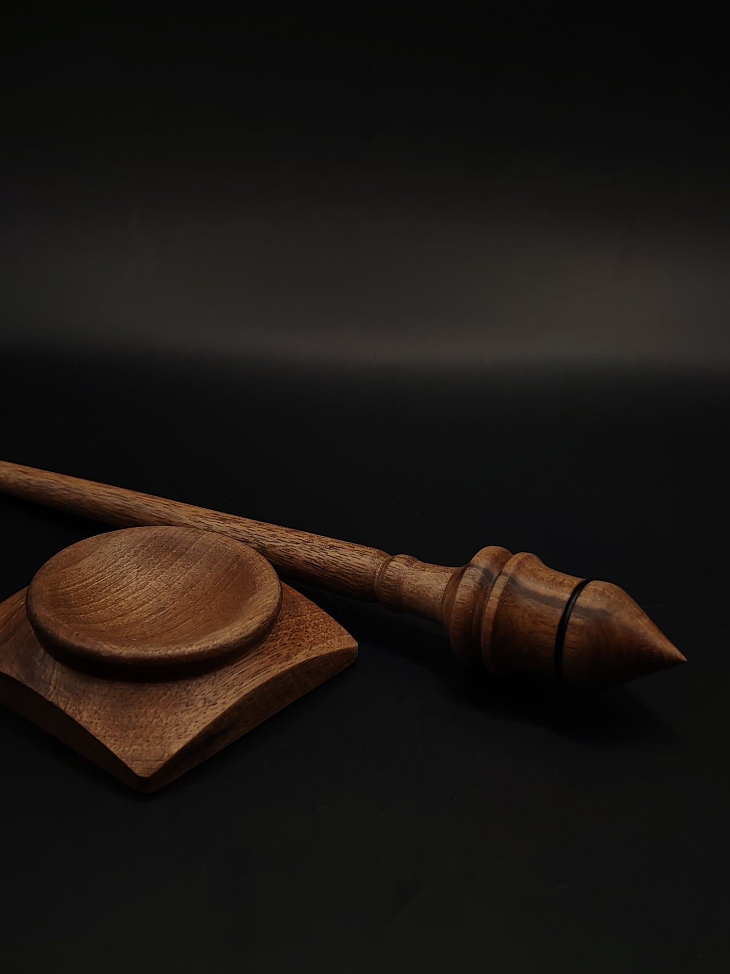 Support Spindle – 19g / 0.67oz, 26cm / 10.23in – Walnut Wood | With Walnut Support Bowl | Balanced Lightweight Spindle Set | Kravelli Spindles