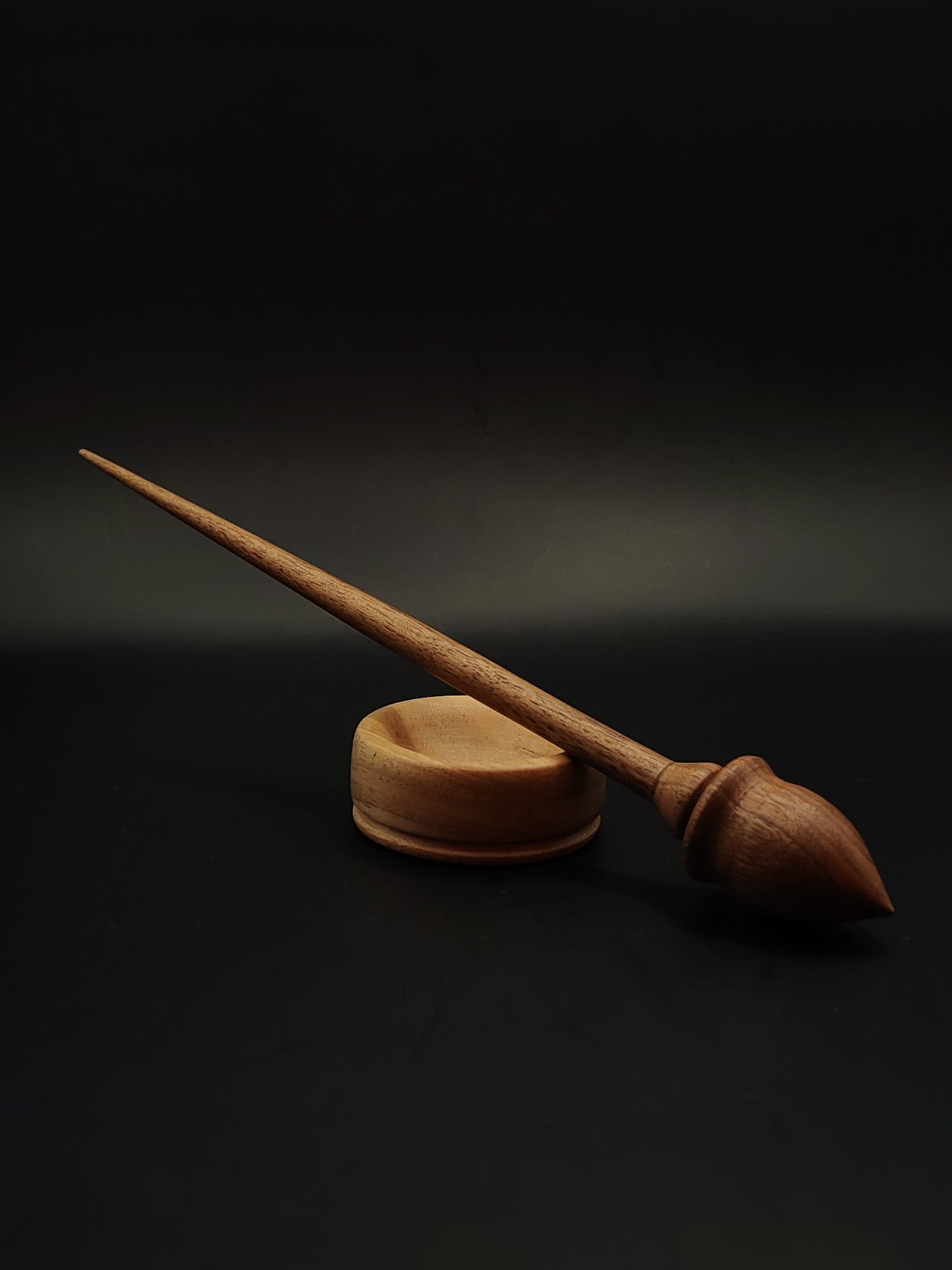 Support Spindle – 16g / 0.56oz, 24.5cm / 9.64in – Walnut Wood with Grey Walnut Bowl | Lightweight Spindle for Fine Yarn | Kravelli Spindle Set