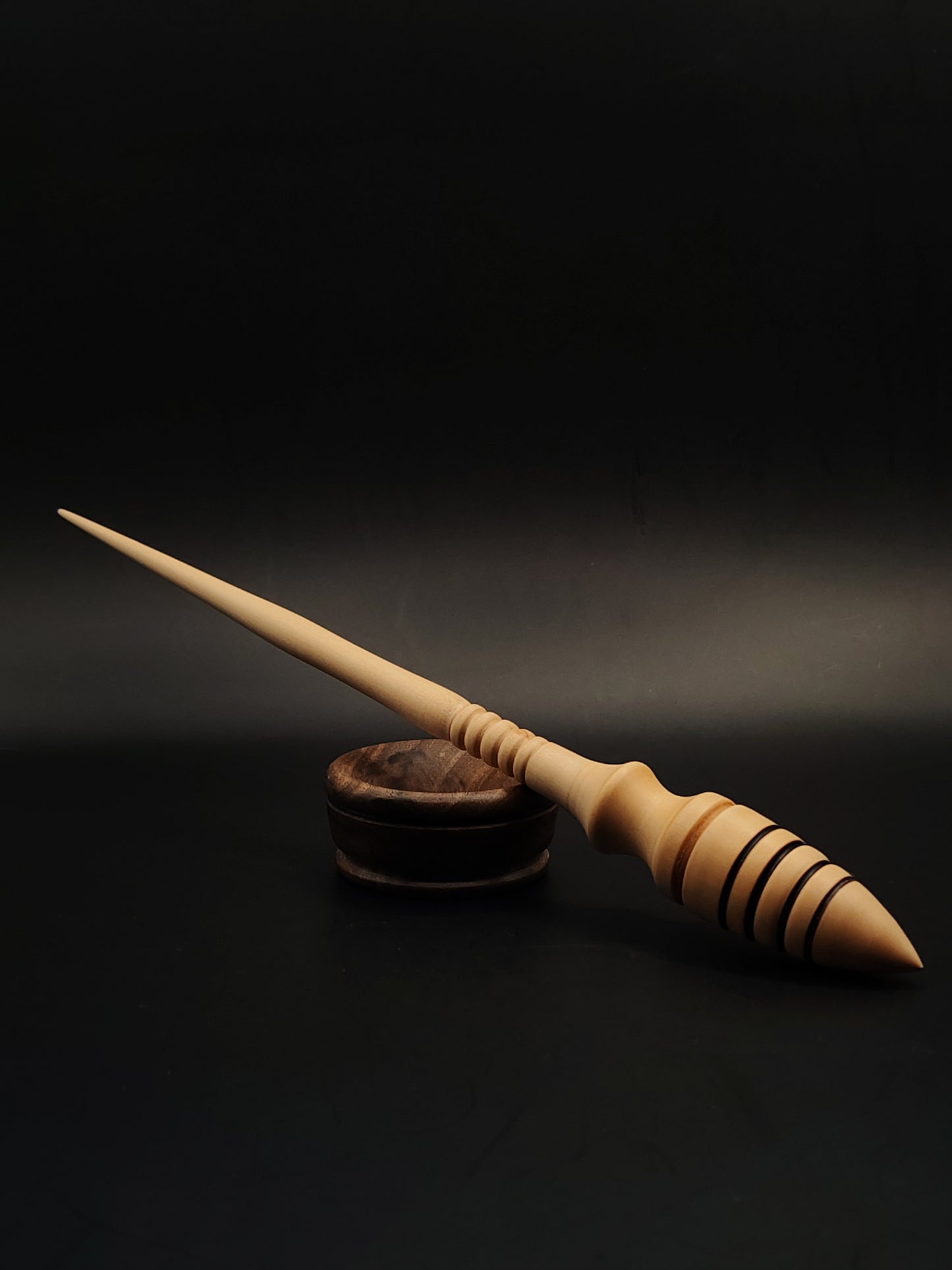 Artisan Support Spindle for Yarn Spinning – 21g / 0.74oz – 26cm / 10.2in | Set with Walnut Support Bowl