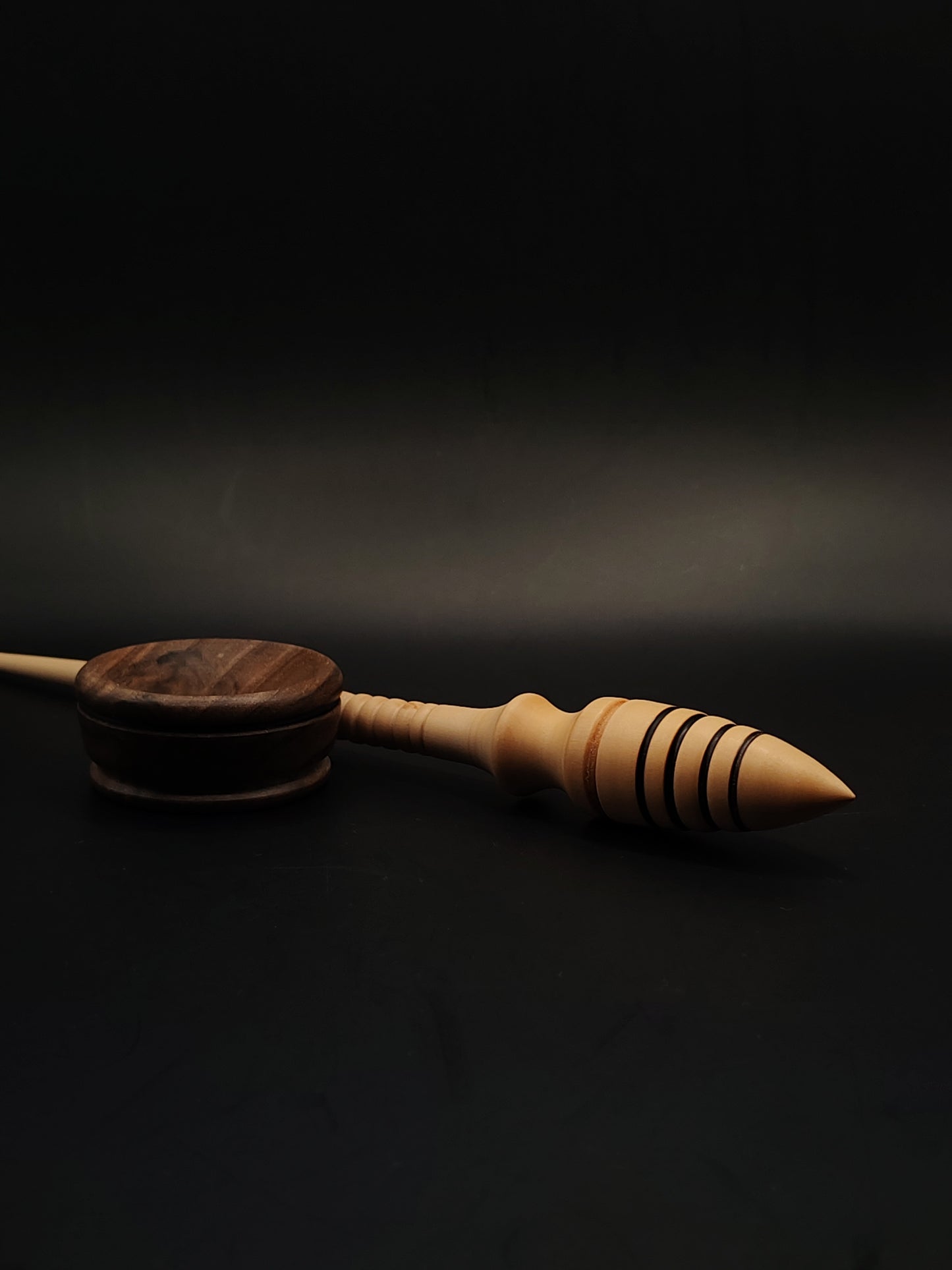 Artisan Support Spindle for Yarn Spinning – 21g / 0.74oz – 26cm / 10.2in | Set with Walnut Support Bowl
