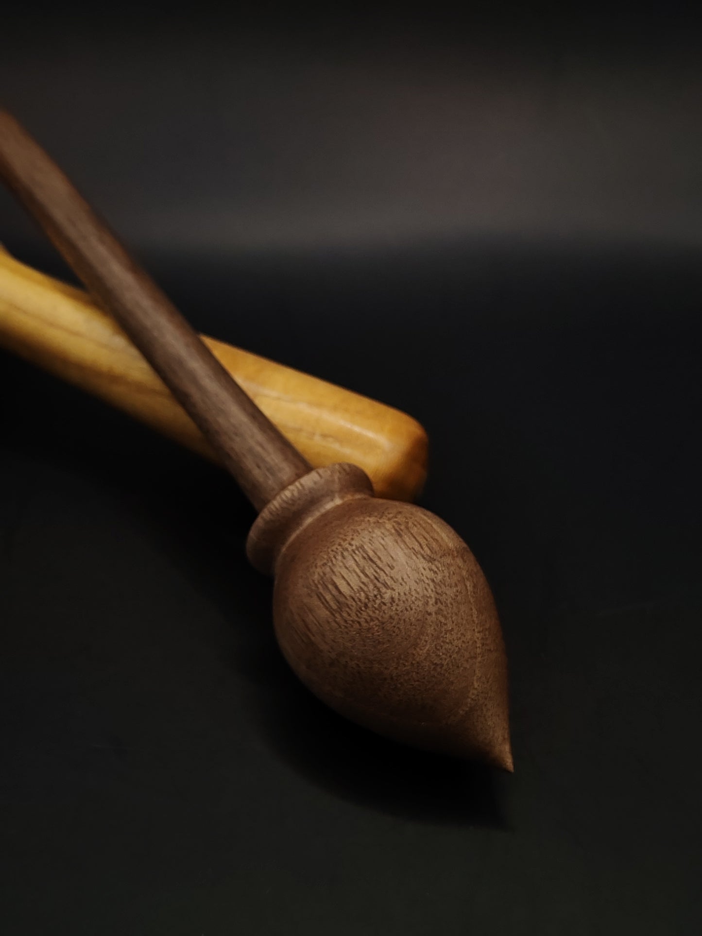 Support Spindle for Yarn Spinning – 31g / 27cm (1.09oz / 10.6in) – Walnut Wood + Mulberry & Walnut Lap Support Bowl Set