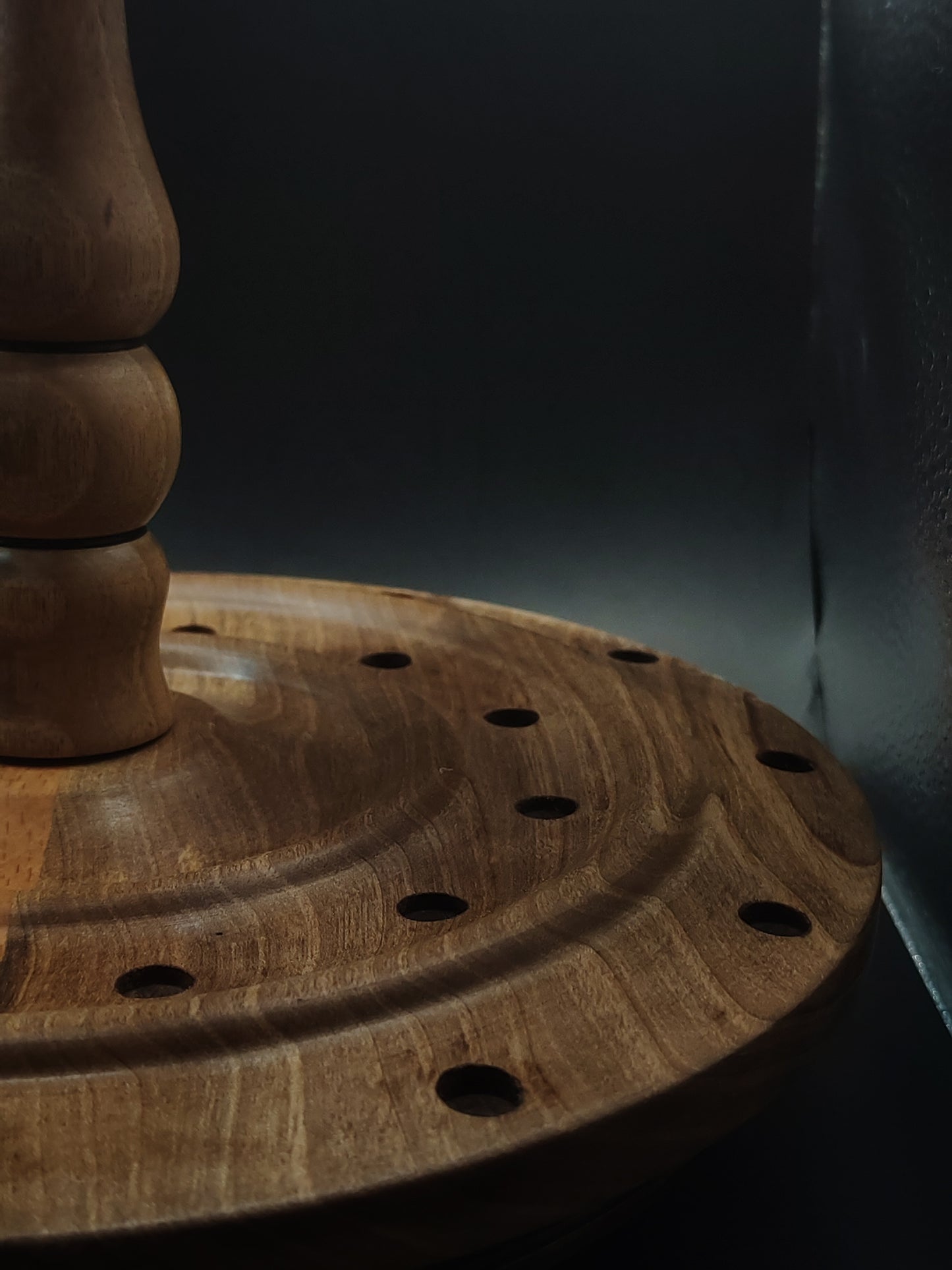 Rotating Spindle Stand – Holds 24 Drop & Support Spindles | Walnut & Beech Wood | 17 cm Height | Handcrafted by Kravelli