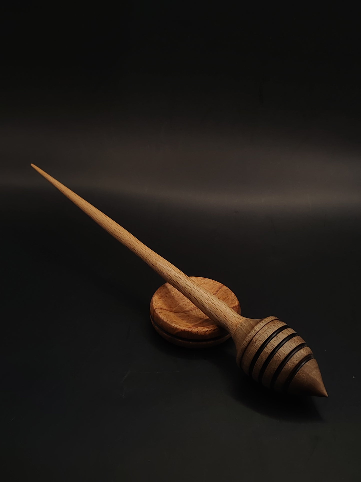 Support Spindle for Yarn Spinning – Walnut Whorl & Beech Shaft (25.5 cm, 30 g) + Beech Bowl | Handcrafted by Kravelli