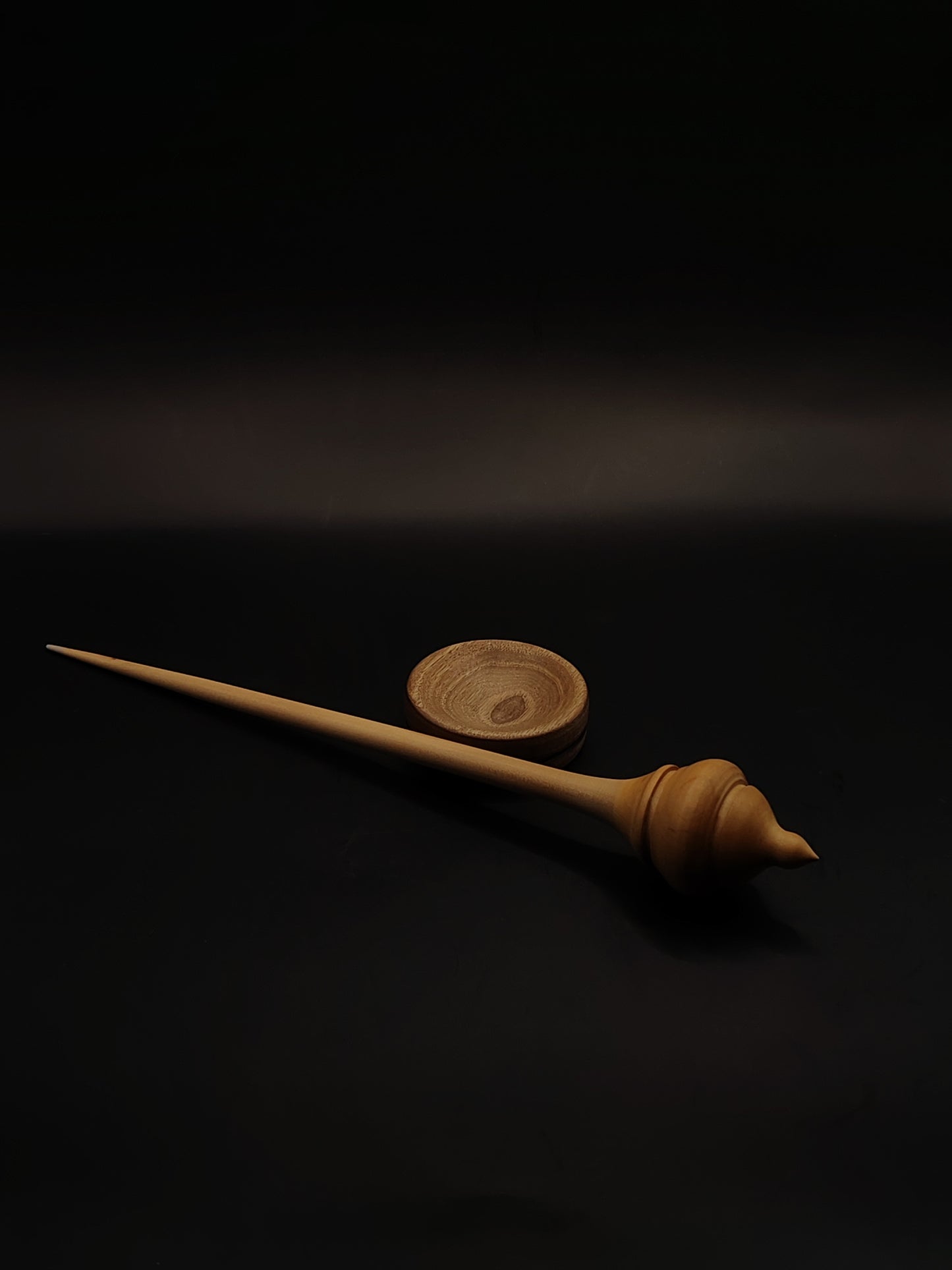 Support Spindle – Apple Shaft & Pear Whorl (27.5 cm / 10.8″, 25 g / 0.88 oz) + Walnut Spinning Bowl | Artisan Handmade by Kravelli