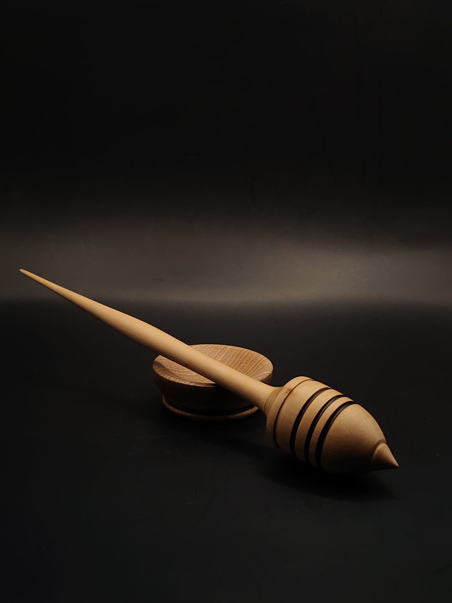 Support Spindle – Apple Wood (26 cm / 10.2″, 35 g / 1.23 oz) + Walnut Spinning Bowl | Artisan Handmade by Kravelli