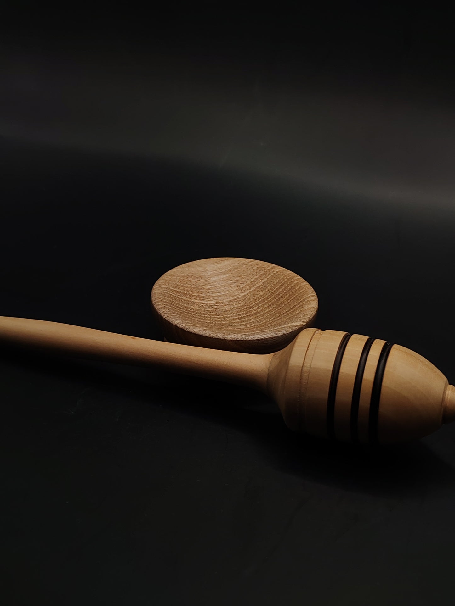 Support Spindle – Apple Wood (26 cm / 10.2″, 35 g / 1.23 oz) + Walnut Spinning Bowl | Artisan Handmade by Kravelli