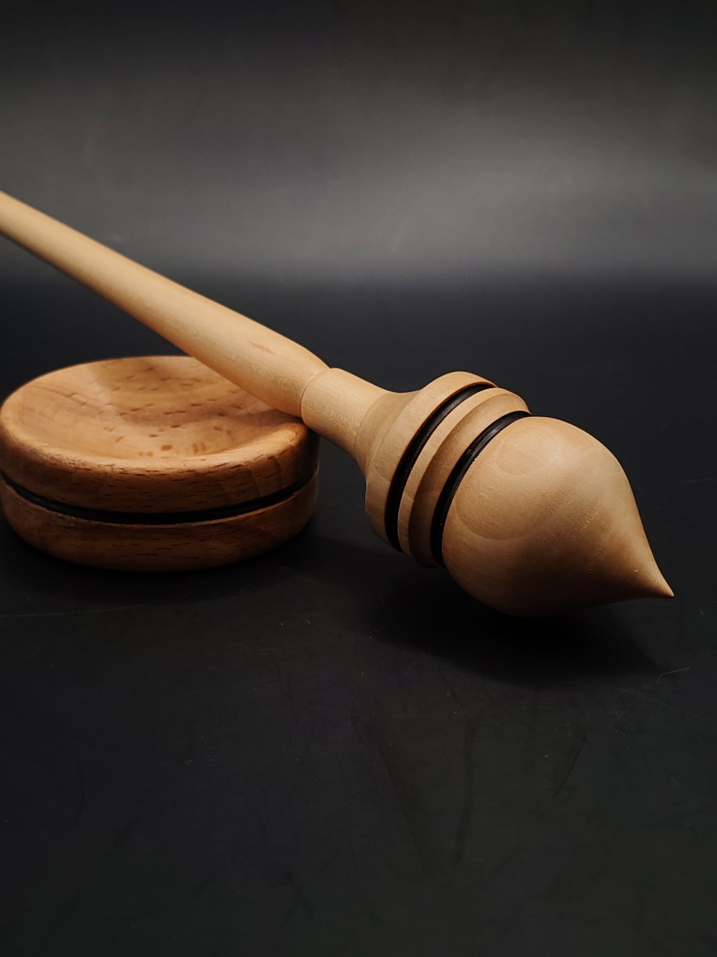 Support Spindle – Apple Shaft & Chestnut Whorl (26.5 cm / 34 g) with Beech Support Bowl | Kravelli