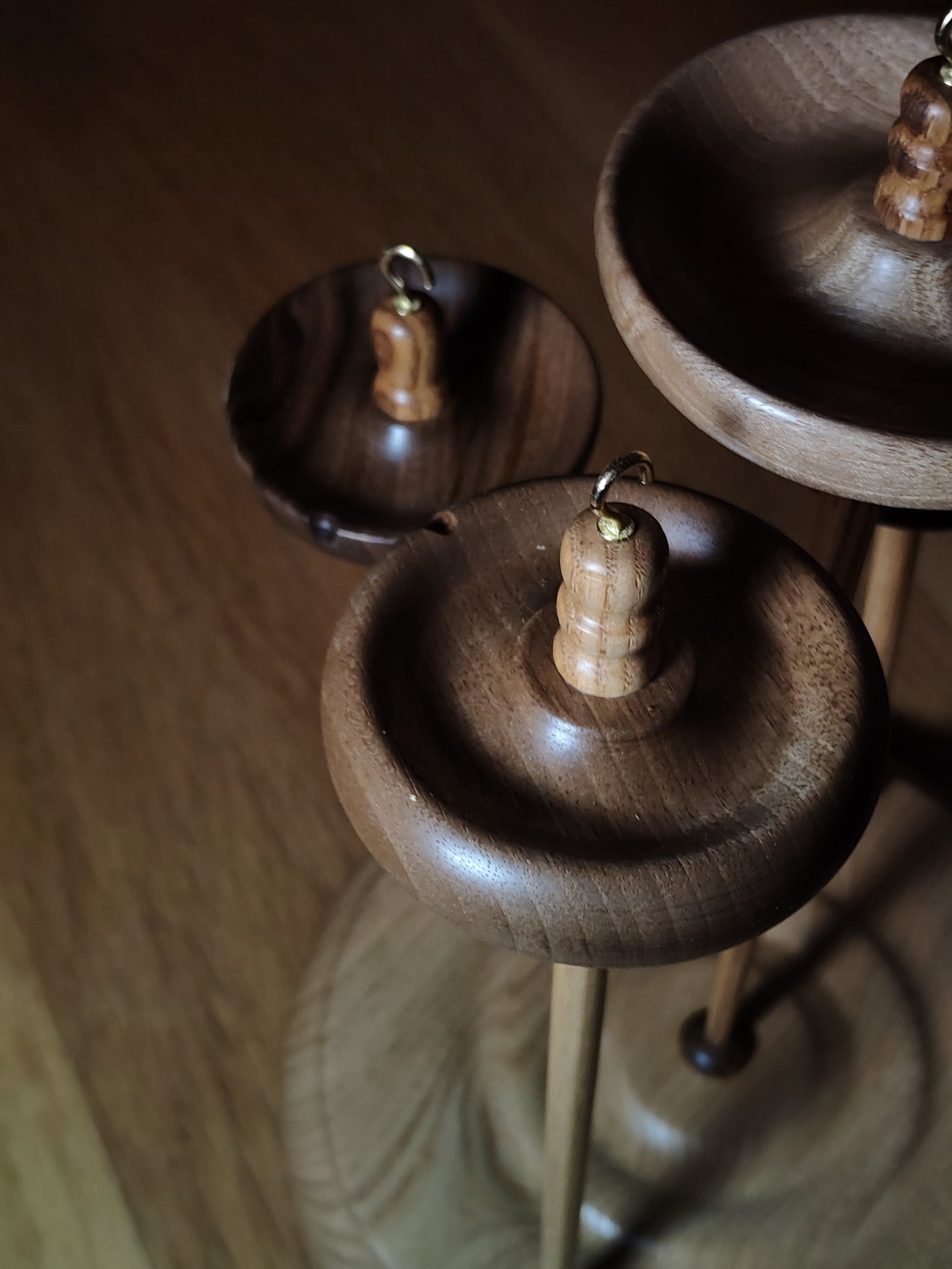 Chestnut & Walnut Drop Spindle Set – 5 Handcrafted Spindles + Matching Stand | Full Weight Range | Organic Wax Finish | by Kravelli
