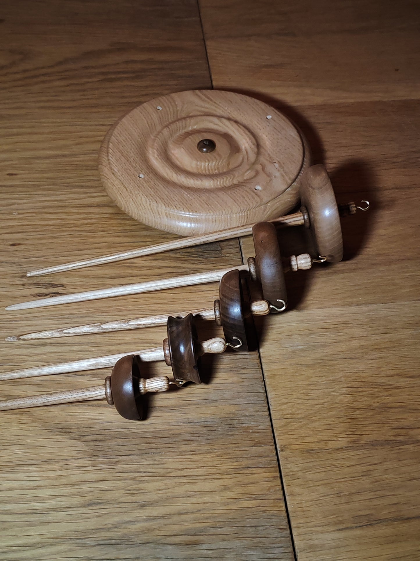 Chestnut & Walnut Drop Spindle Set – 5 Handcrafted Spindles + Matching Stand | Full Weight Range | Organic Wax Finish | by Kravelli