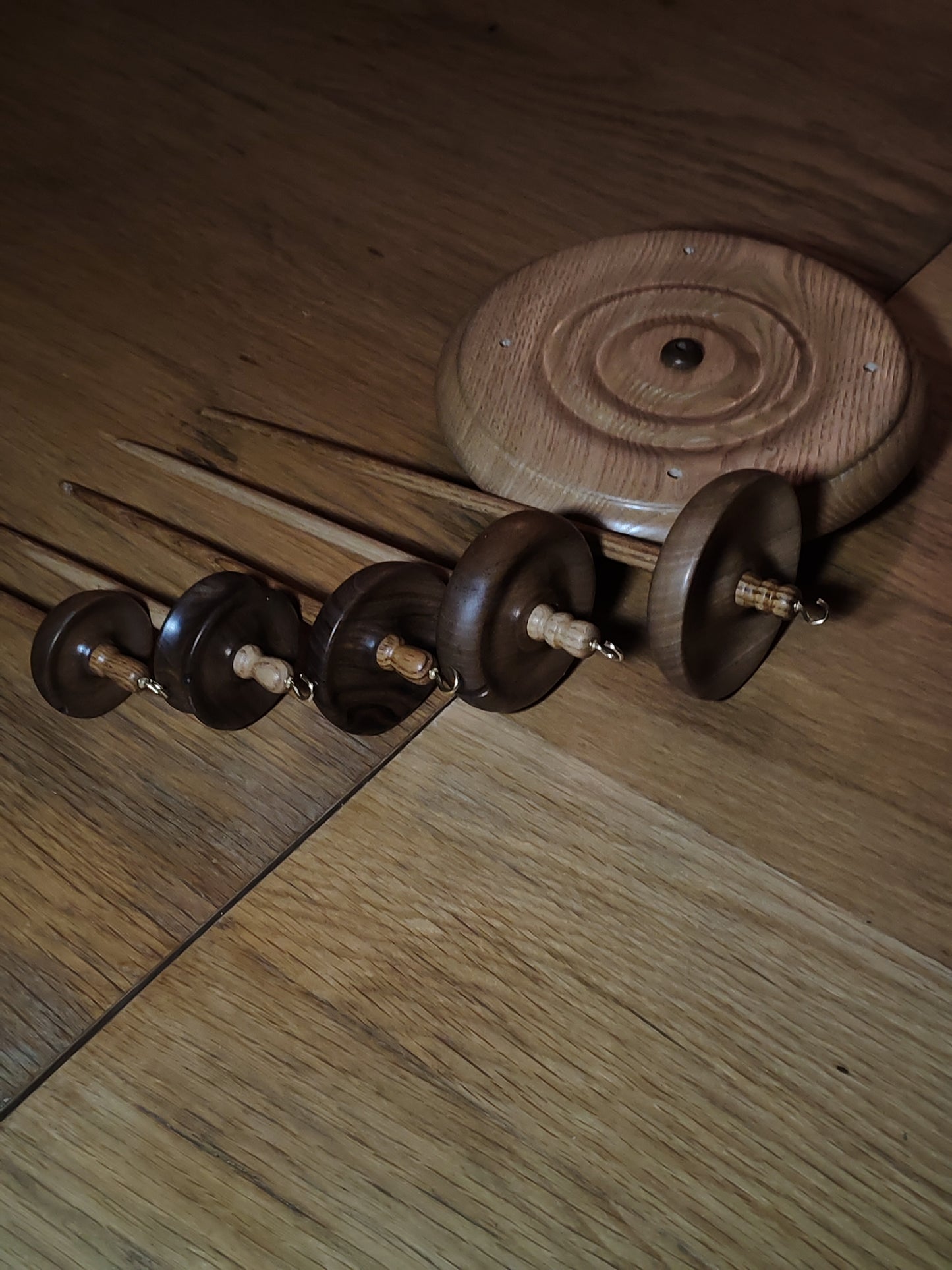 Chestnut & Walnut Drop Spindle Set – 5 Handcrafted Spindles + Matching Stand | Full Weight Range | Organic Wax Finish | by Kravelli