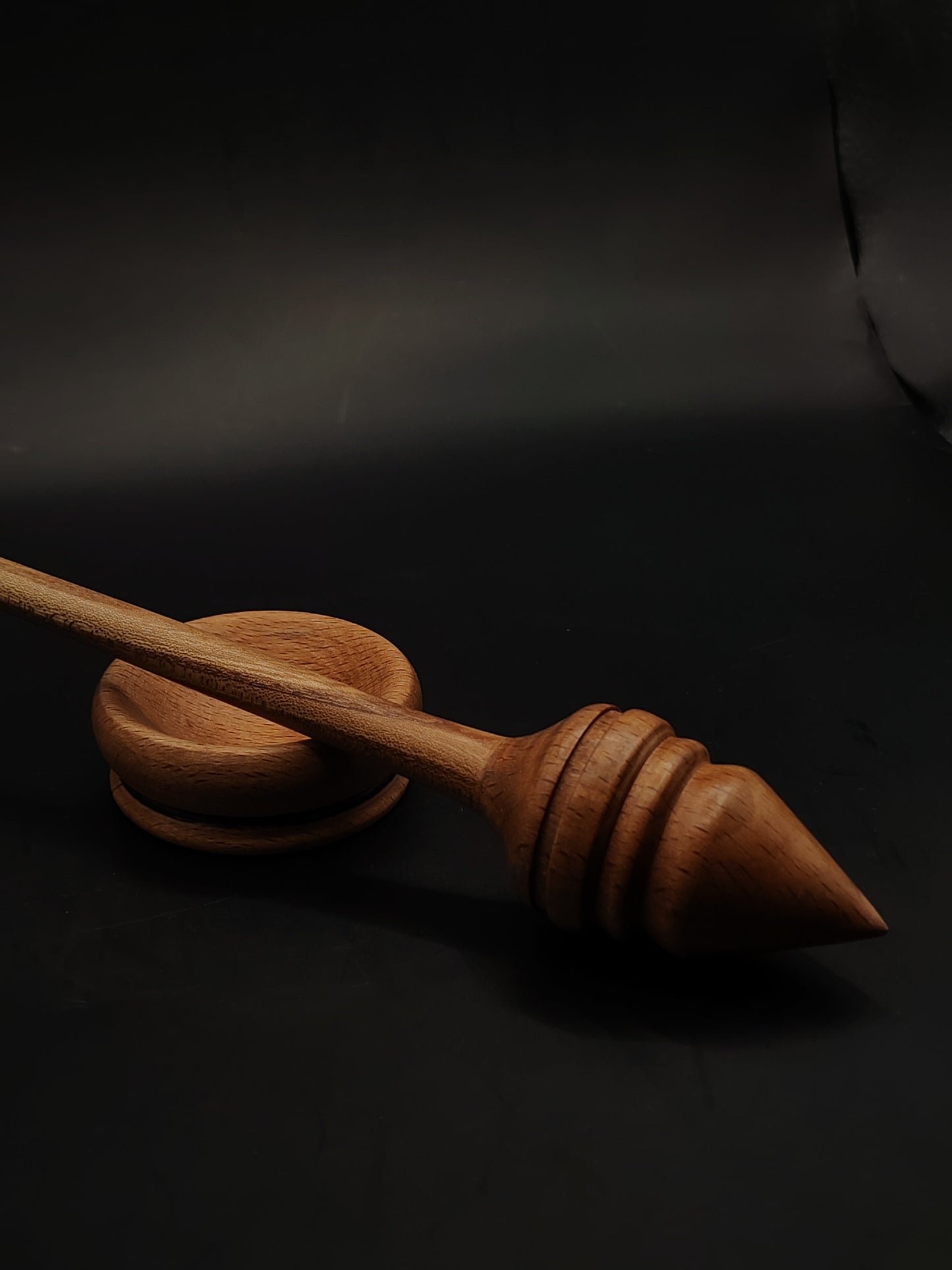 Support Spindle – Beech Whorl & Red Chestnut Shaft (26 cm, 27 g) with Beech Bowl | Wooden Yarn Spinner | Kravelli