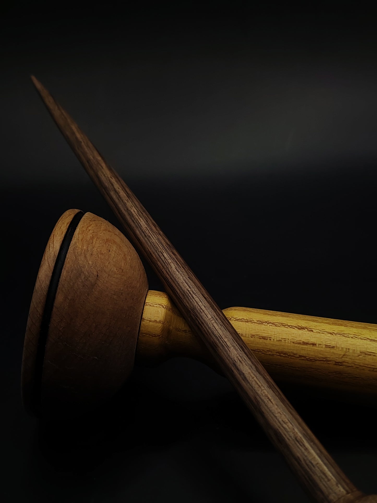 Support Spindle – All Walnut Wood (27 cm, 28 g) with Beech & Mulberry Lap Support Bowl | Handmade Yarn Spinning Tool | Kravelli