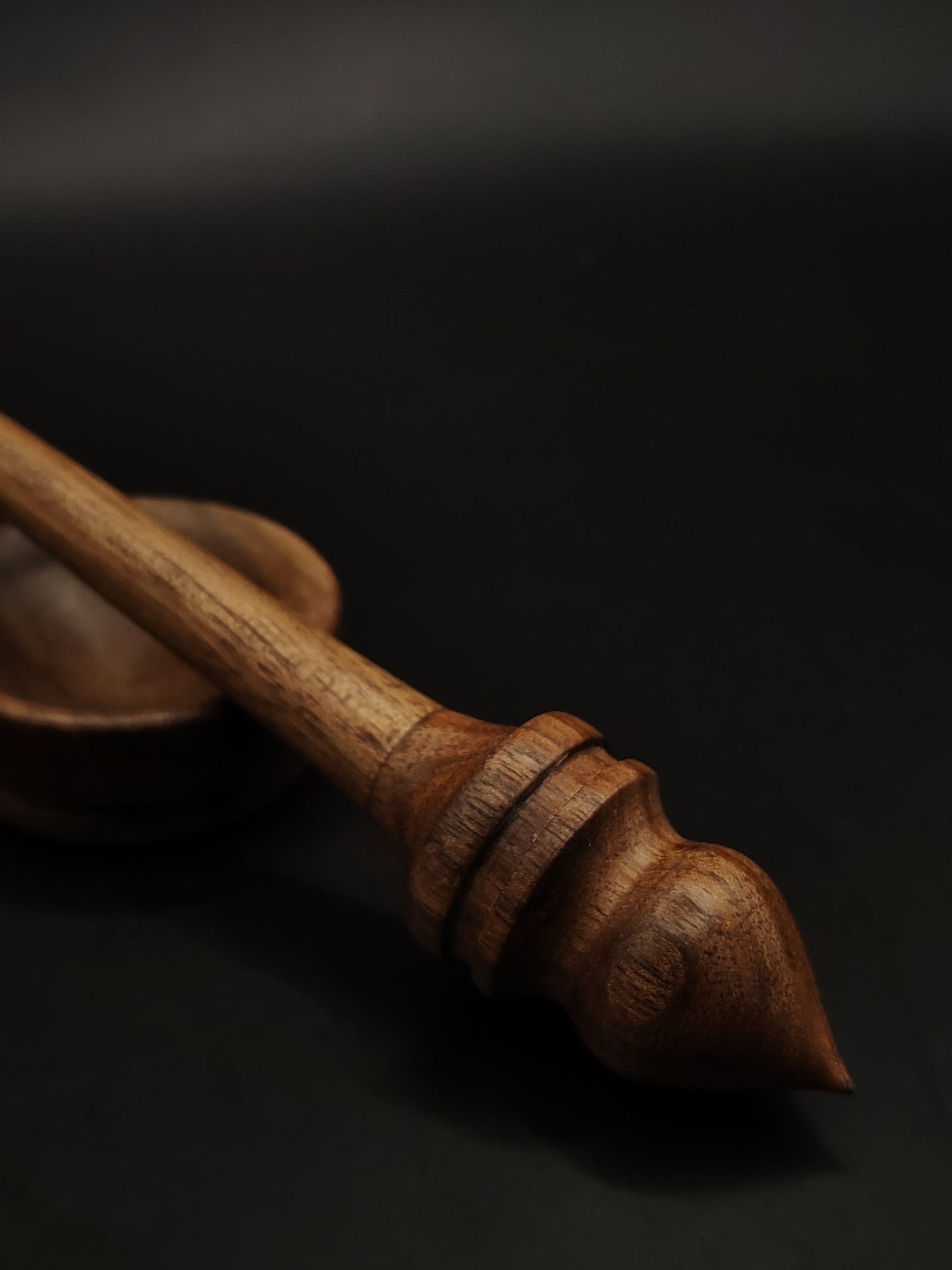 Mini Support Spindle – Walnut Wood (16 cm / 11 g) + Tiny Walnut Spinning Bowl | Micro Spindle Set by Kravelli