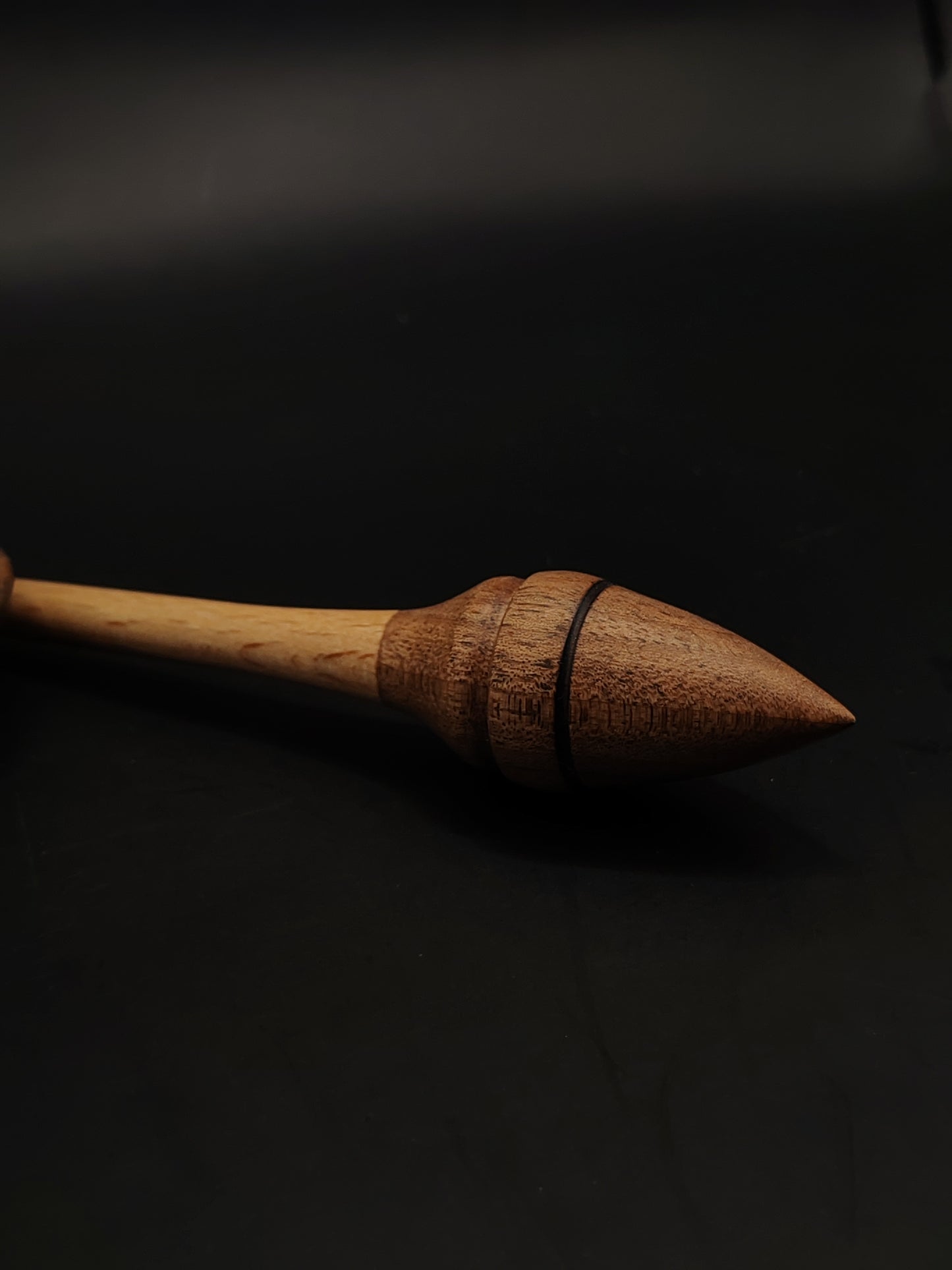 Mini Support Spindle – Walnut Whorl & Beech Shaft (16.5 cm / 11 g) + Tiny Walnut Spinning Bowl | Micro Spindle by Kravelli