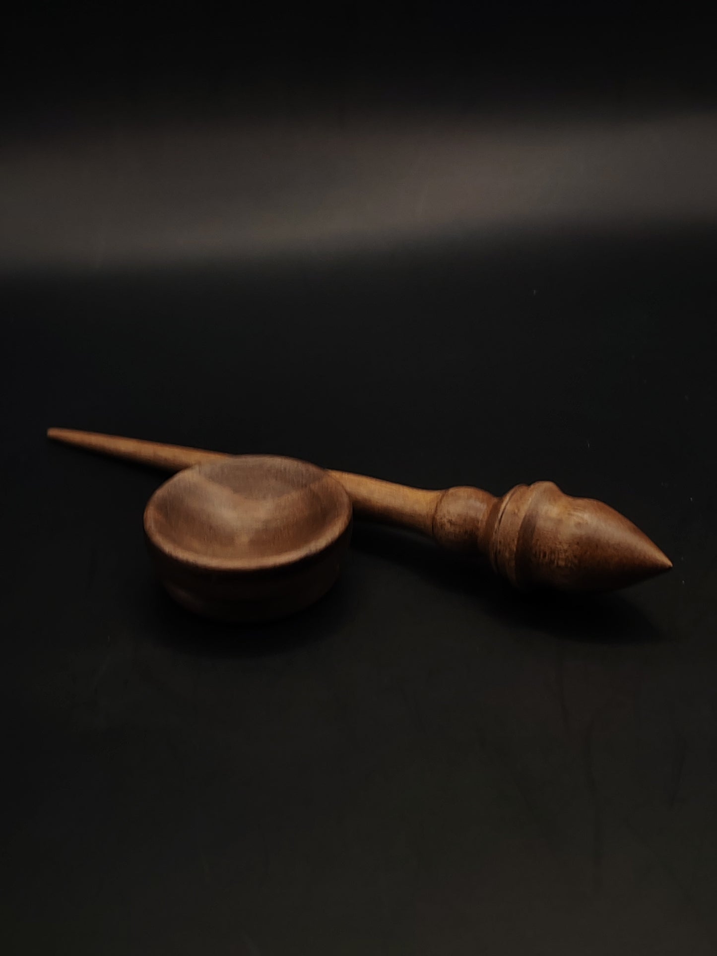 Mini Support Spindle – Walnut Wood (16 cm / 9 g) + Tiny Walnut Spinning Bowl | Lightweight Micro Spindle by Kravelli