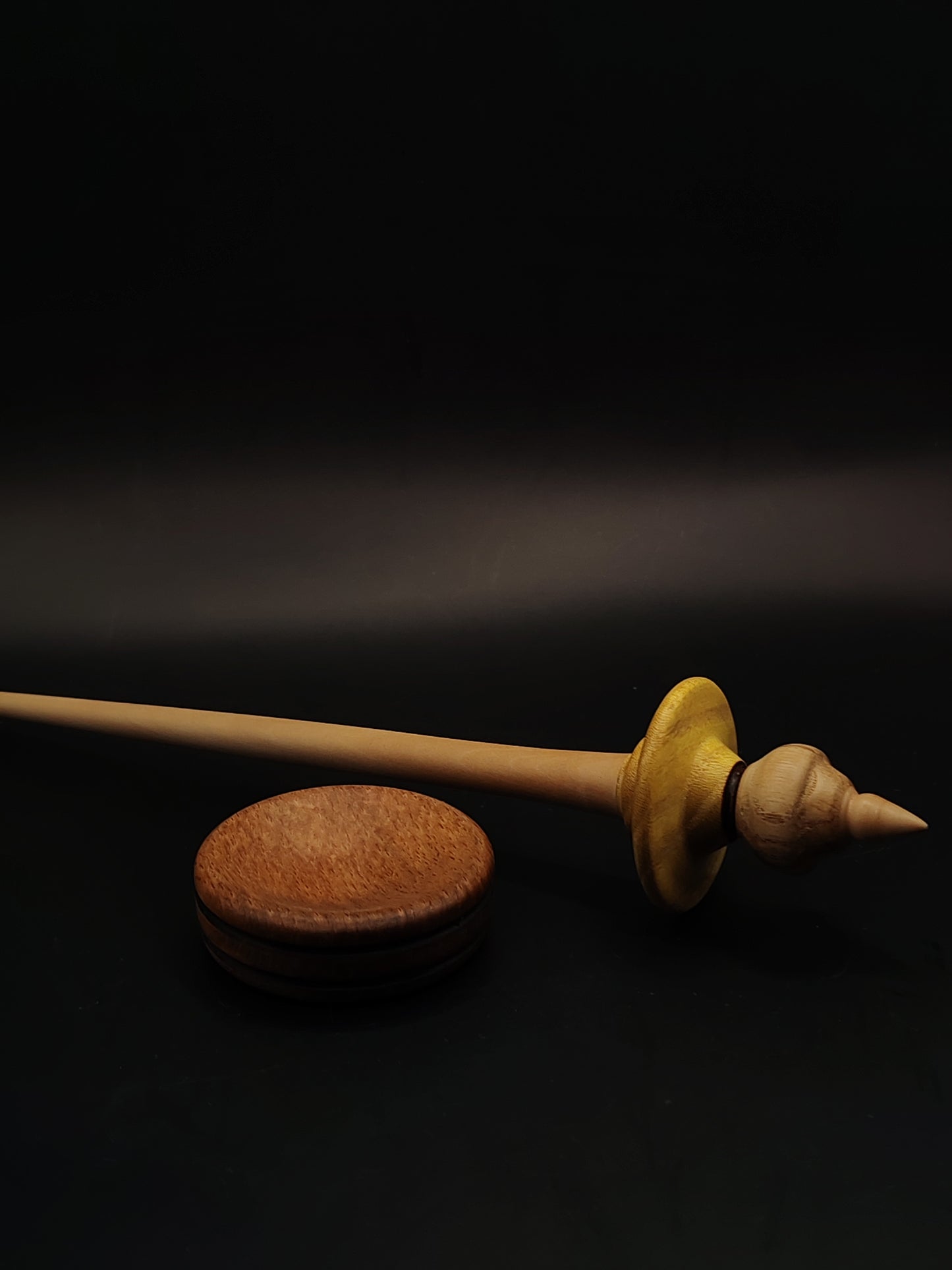 Support Spindle – Pear Shaft + Mulberry & Chestnut Whorl (25.5 cm / 10″, 21 g / 0.74 oz) | Artisan Handmade by Kravelli