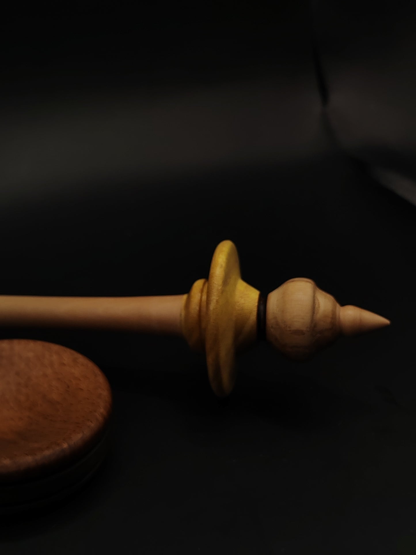 Support Spindle – Pear Shaft + Mulberry & Chestnut Whorl (25.5 cm / 10″, 21 g / 0.74 oz) | Artisan Handmade by Kravelli