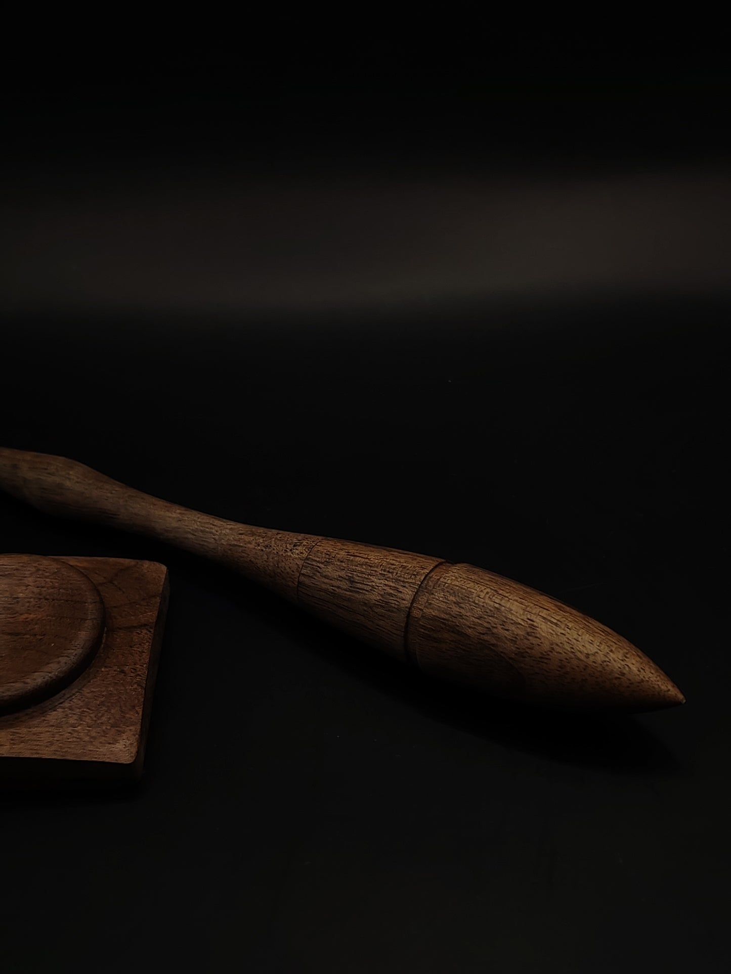 Goddess Support Spindle – Walnut Wood (25 cm / 9.8″, 23 g / 0.81 oz) + Walnut Spinning Bowl | Artisan Handmade by Kravelli