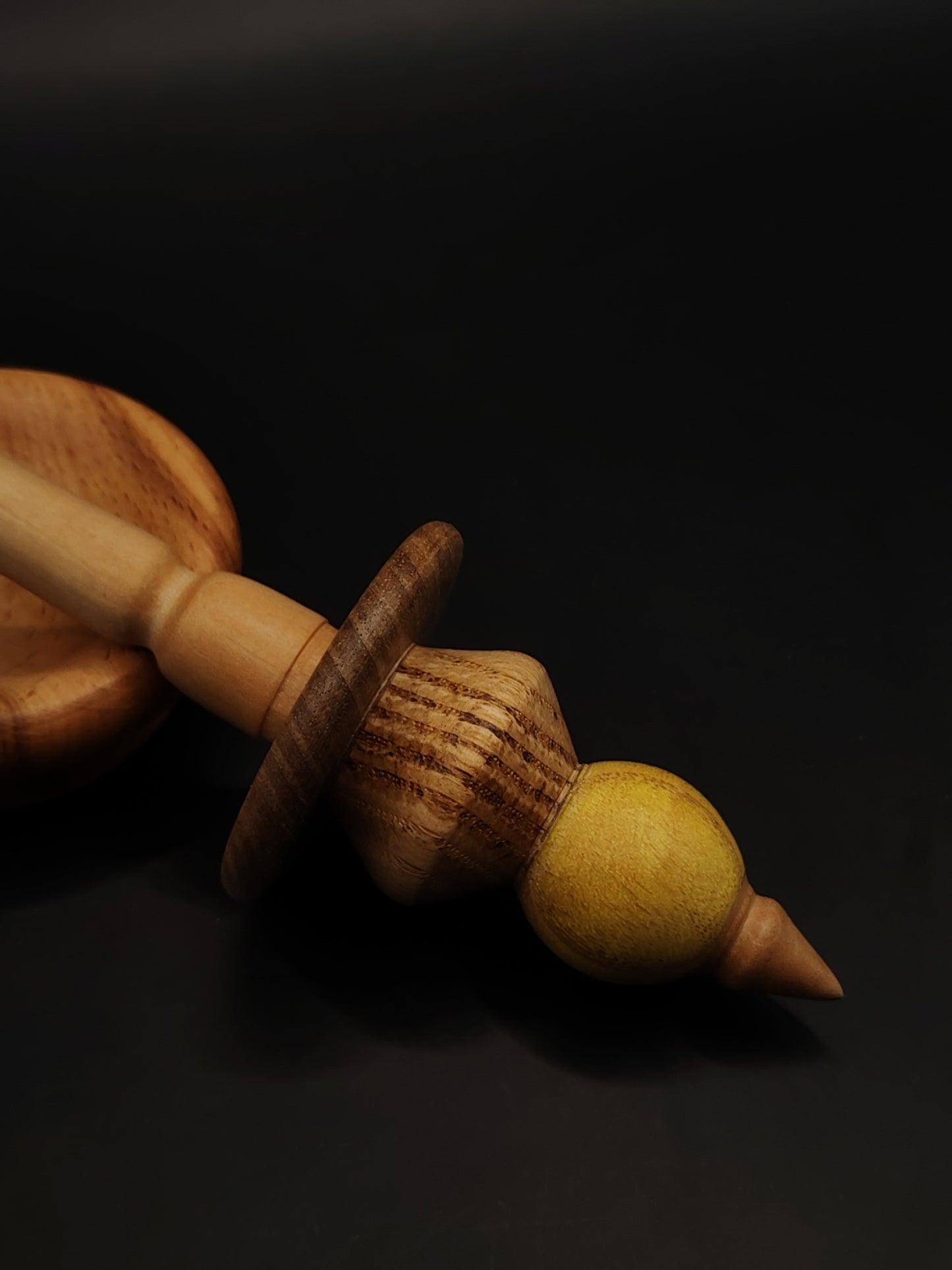Support Spindle – Apple Shaft + Chestnut & Mulberry Whorl (25 cm / 9.8″, 20 g / 0.70 oz) + Beech Spinning Bowl | Artisan Handmade by Kravelli