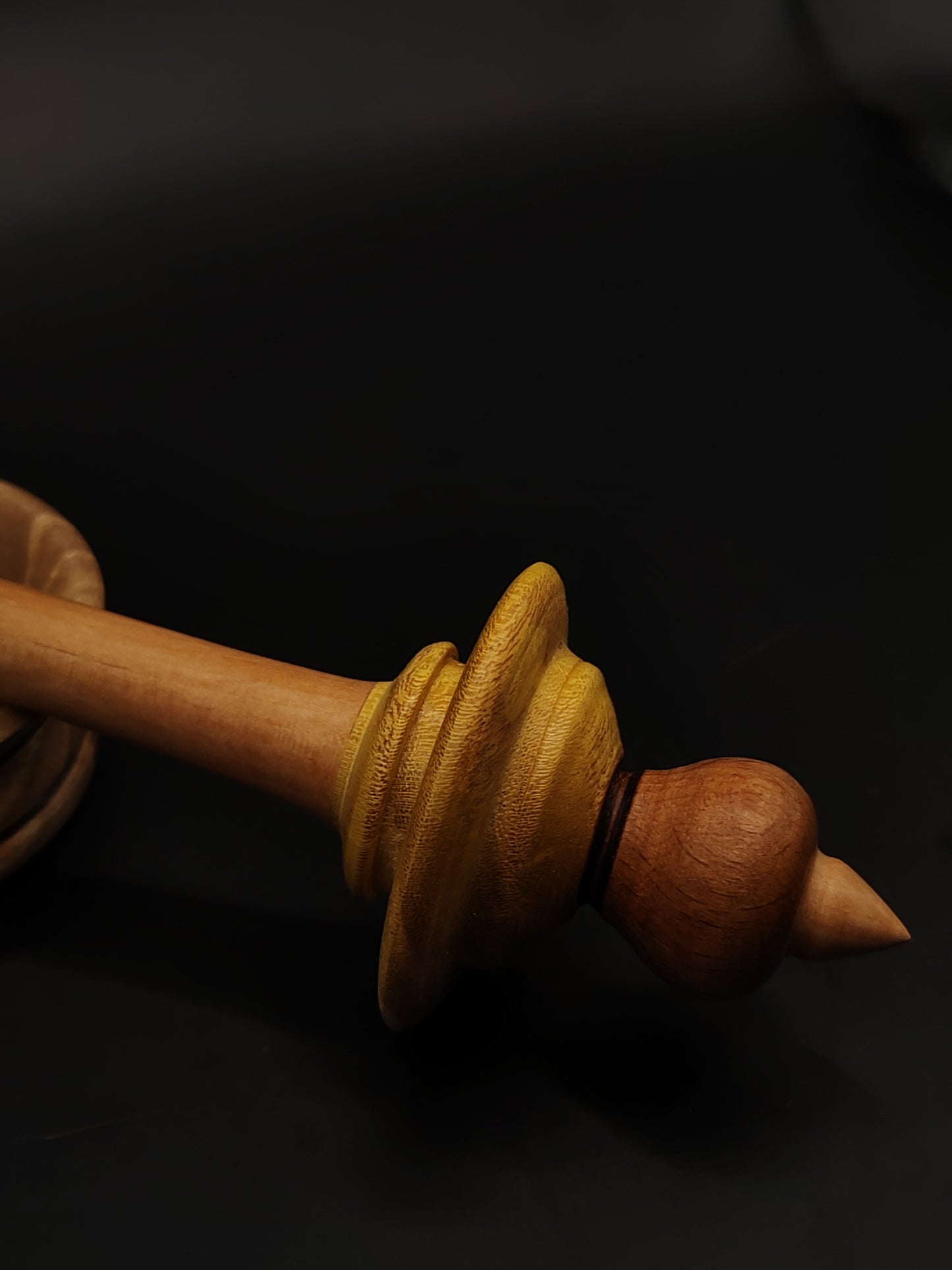 Support Spindle – Pear Shaft + Beech & Mulberry Whorl (26 cm / 10.2″, 21 g / 0.74 oz) + Walnut Spinning Bowl | Artisan Handmade by Kravelli