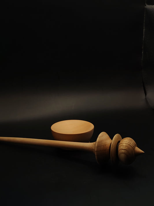 Support Spindle – Chestnut Whorl & Pear Shaft (25 cm / 9.8″, 25 g / 0.88 oz) + Pear Wood Spinning Bowl | Artisan Handmade by Kravelli