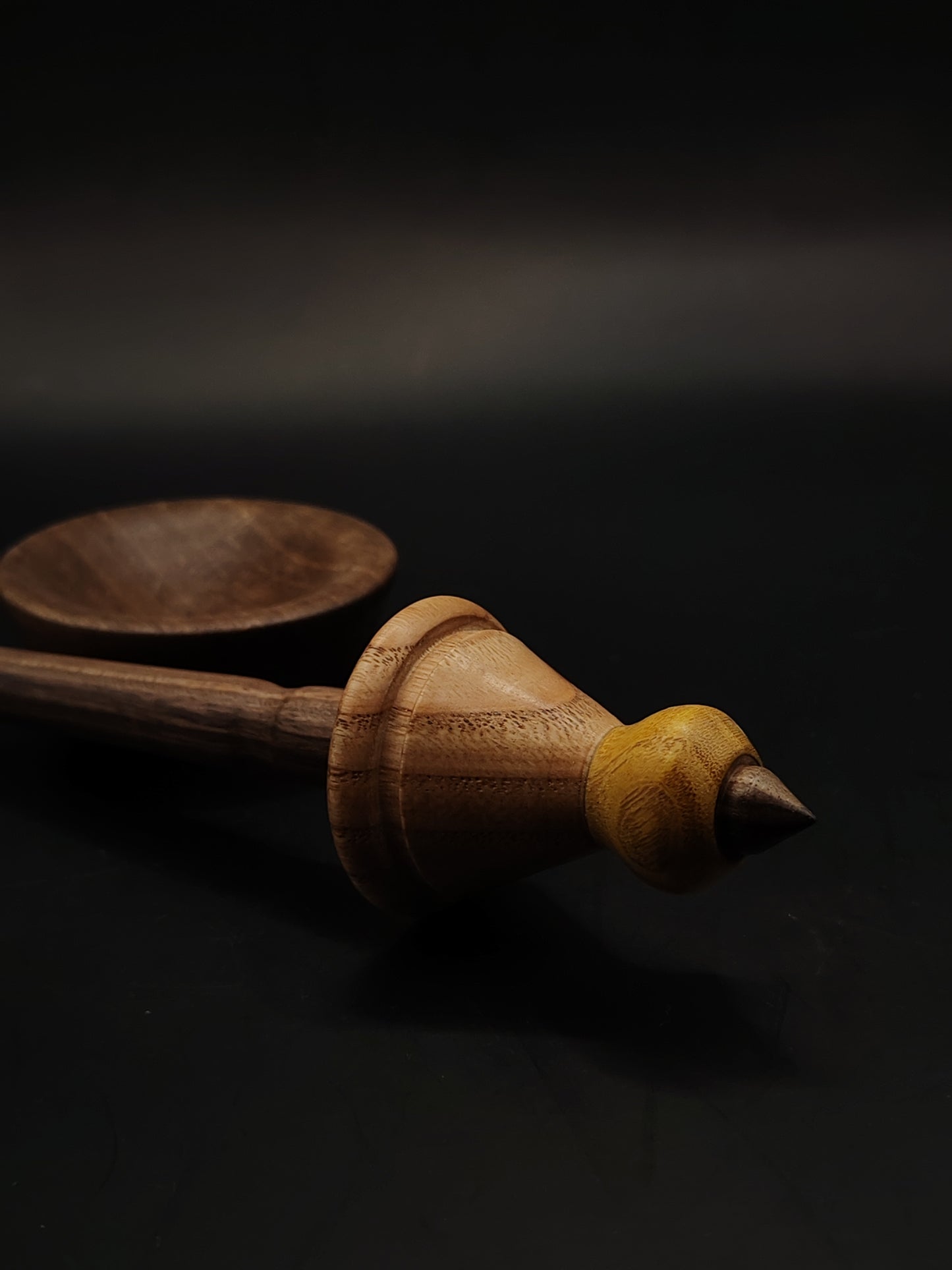 Support Spindle – Walnut Shaft + Chestnut & Mulberry Whorl (25.5 cm / 10″, 20 g / 0.70 oz) + Walnut Spinning Bowl | Artisan Handmade by Kravelli