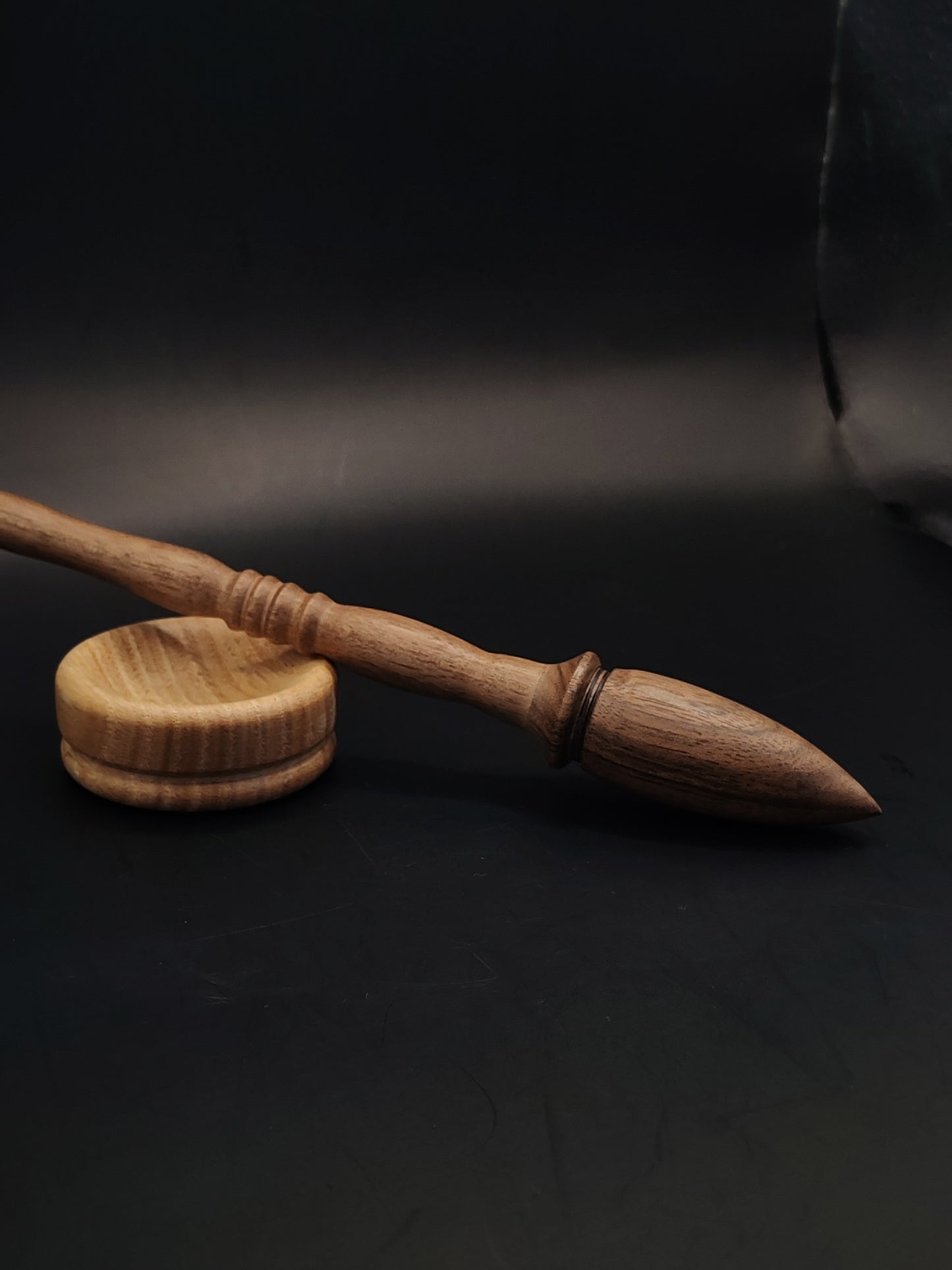 Artisan Support Spindle – Walnut Wood (26 cm / 10.2″, 24 g / 0.85 oz) + Chestnut Spinning Bowl | Handmade by Kravelli