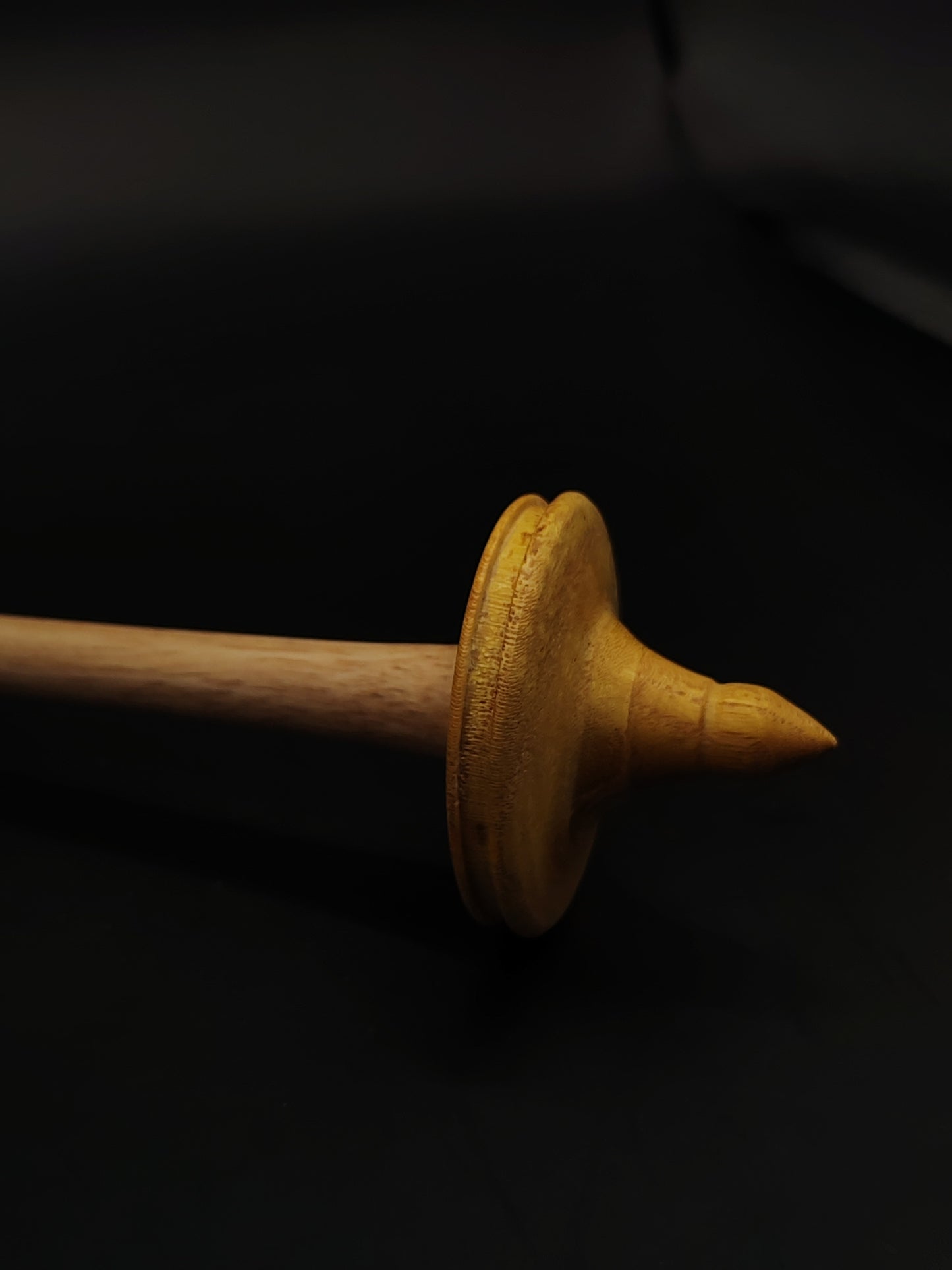 Support Spindle – Chestnut Shaft & Mulberry Whorl (24.5 cm / 9.6″, 15 g / 0.53 oz) | Lightweight Artisan Spindle by Kravelli