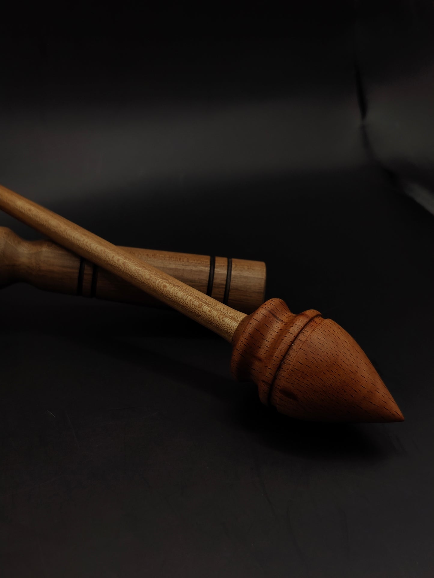 Support Spindle – Chestnut Shaft & Beech Whorl, 25.5 cm / 10″, 28 g + Lap Bowl