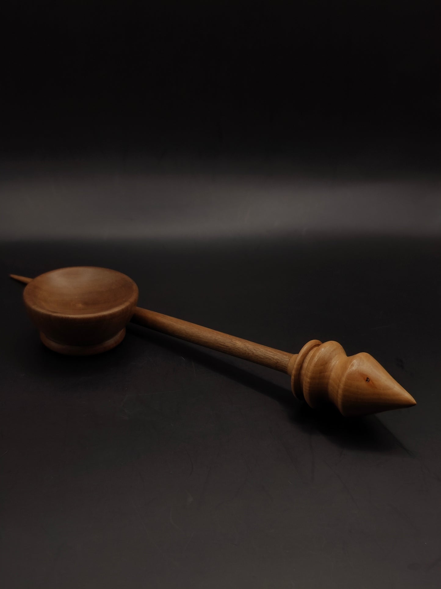 Support Spindle – Apple Whorl & Walnut Shaft, 27.5 cm / 10.8″, 28 g + Bowl