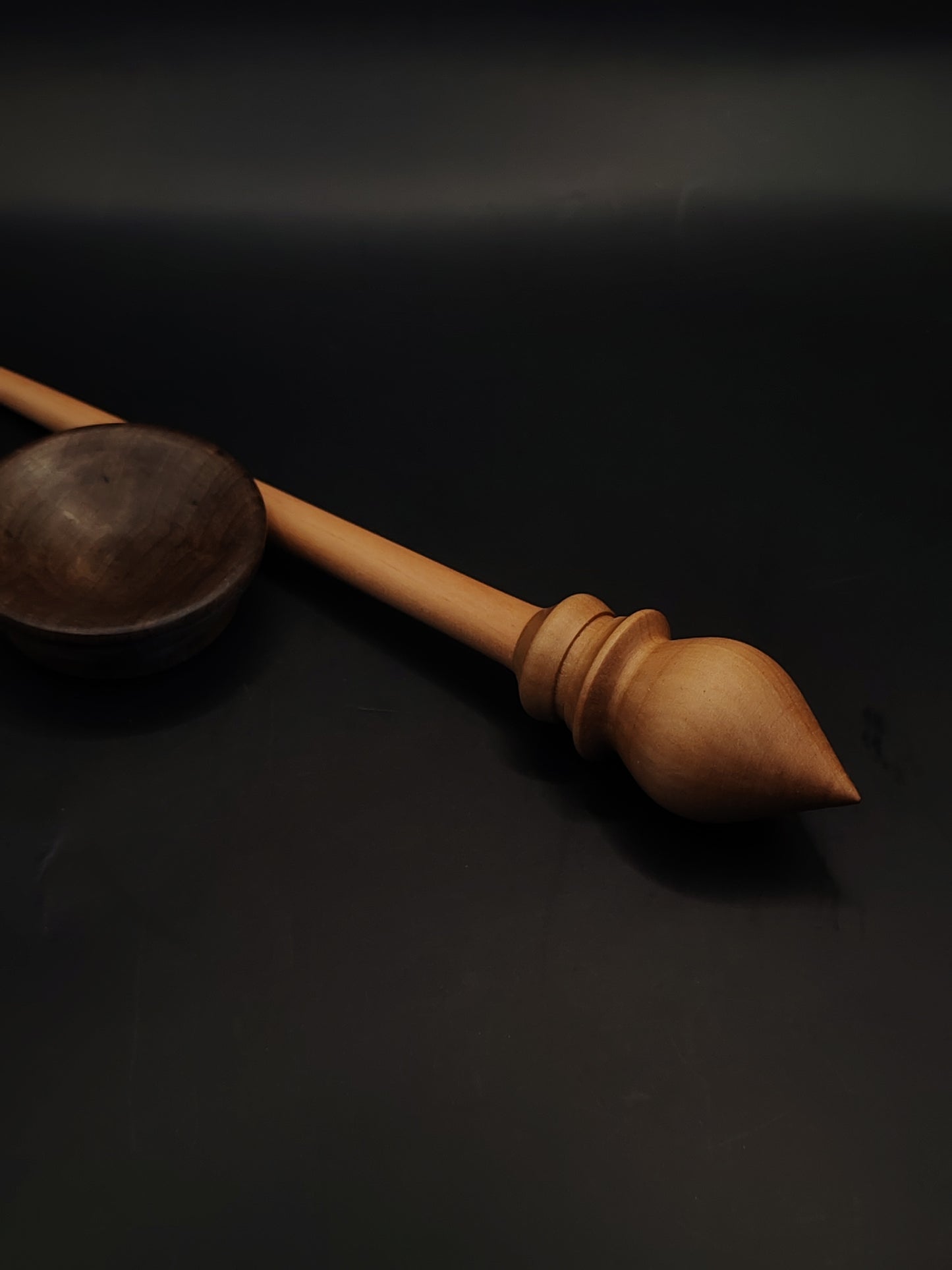 Support Spindle – Plum Shaft & Pear Whorl, 25.5 cm / 10″, 28 g + Bowl