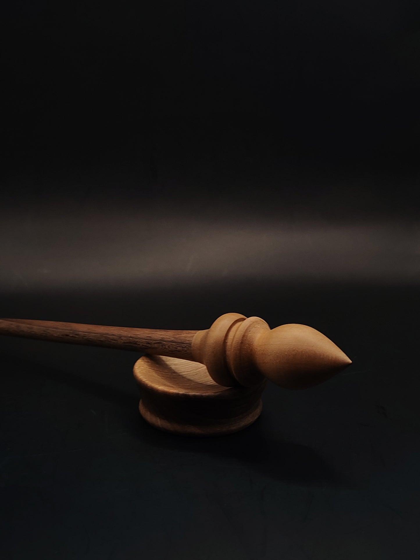 Support Spindle – Walnut Shaft & Pear Whorl, 27 cm / 10.6″, 22 g + Bowl