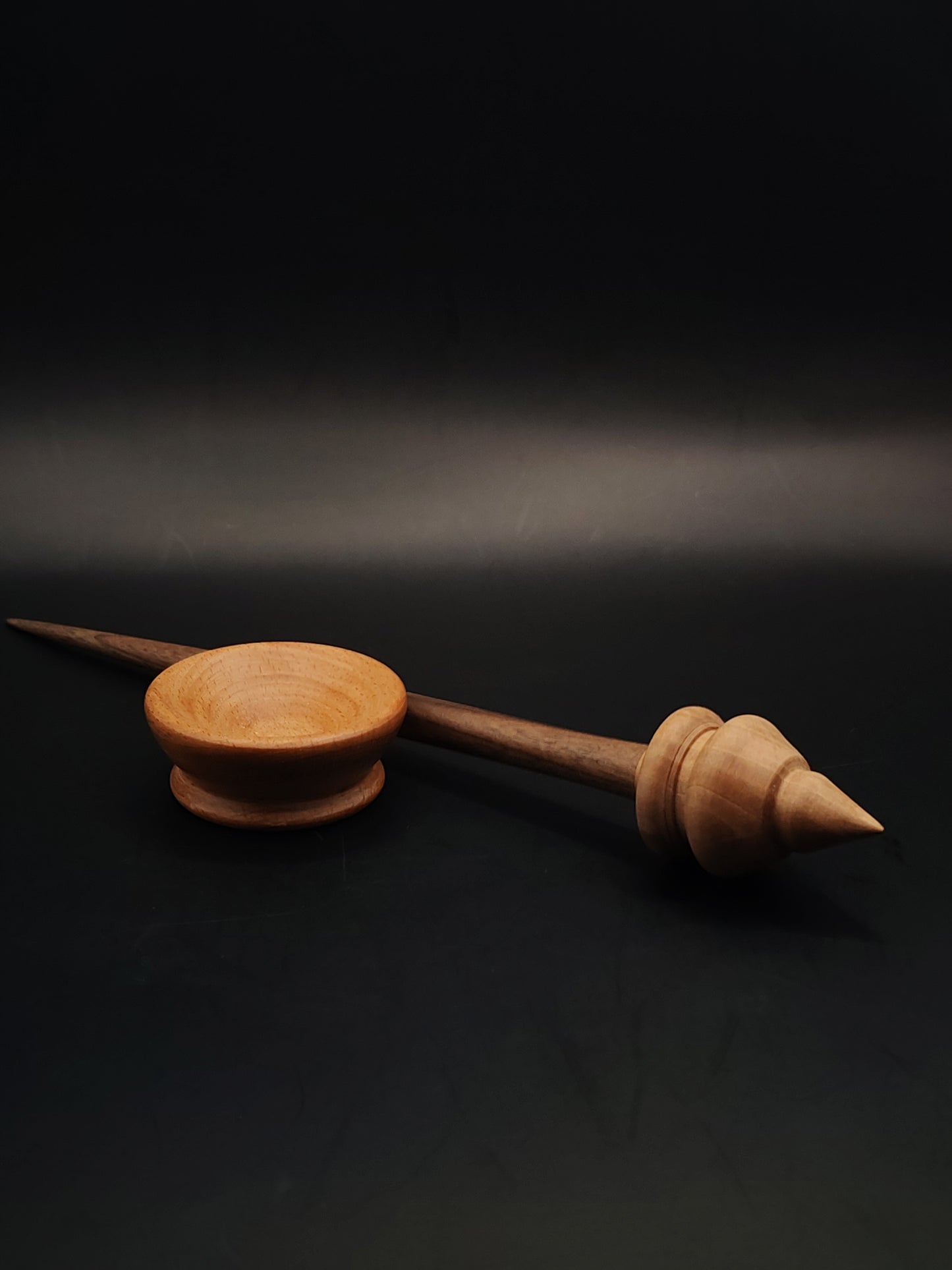 Support Spindle – Walnut Shaft & Chestnut Whorl, 25 cm / 9.8″, 22 g + Bowl