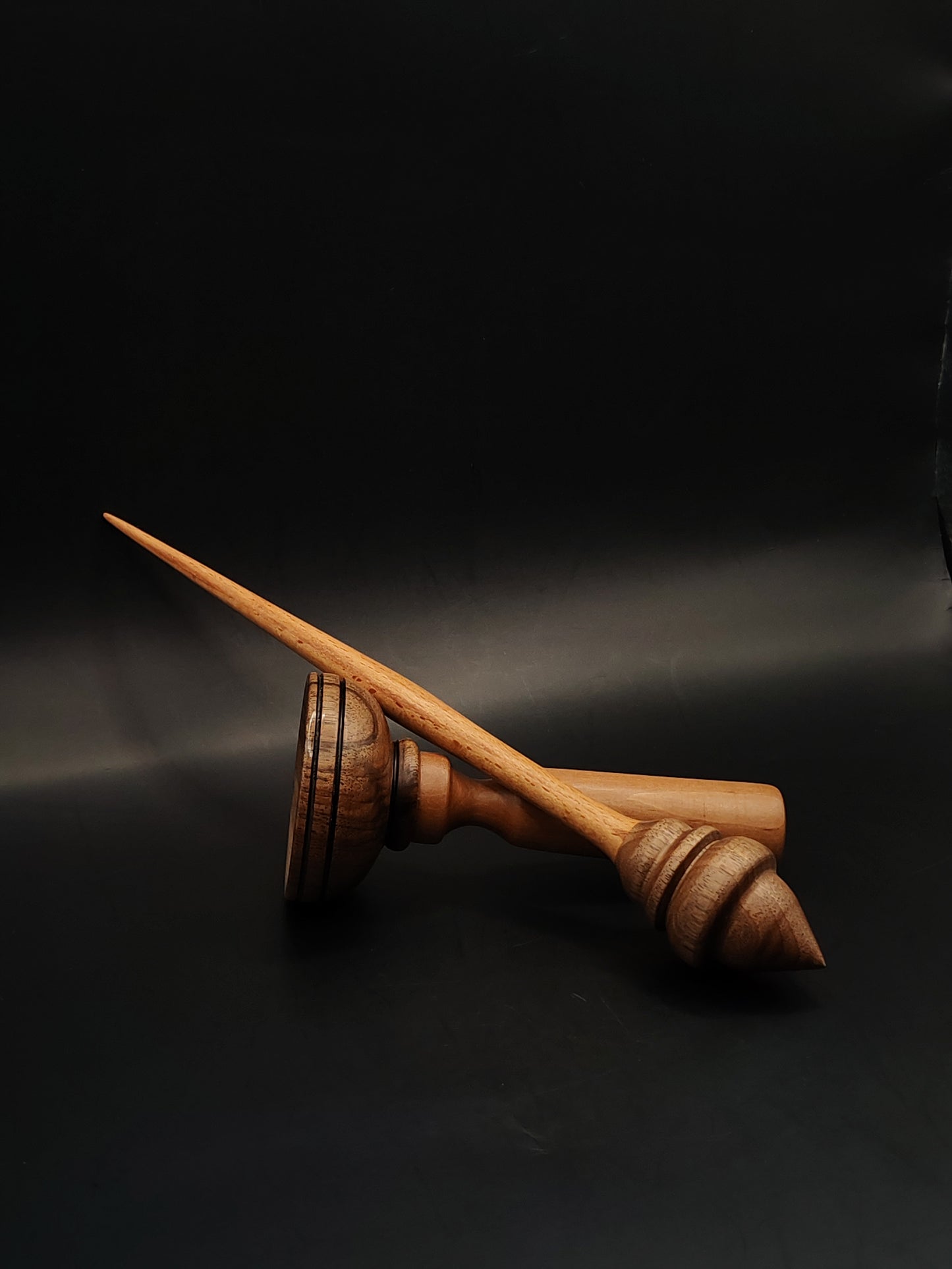 Support Spindle – Beech Shaft & Walnut Whorl, 25.5 cm / 10″, 26 g + Bowl